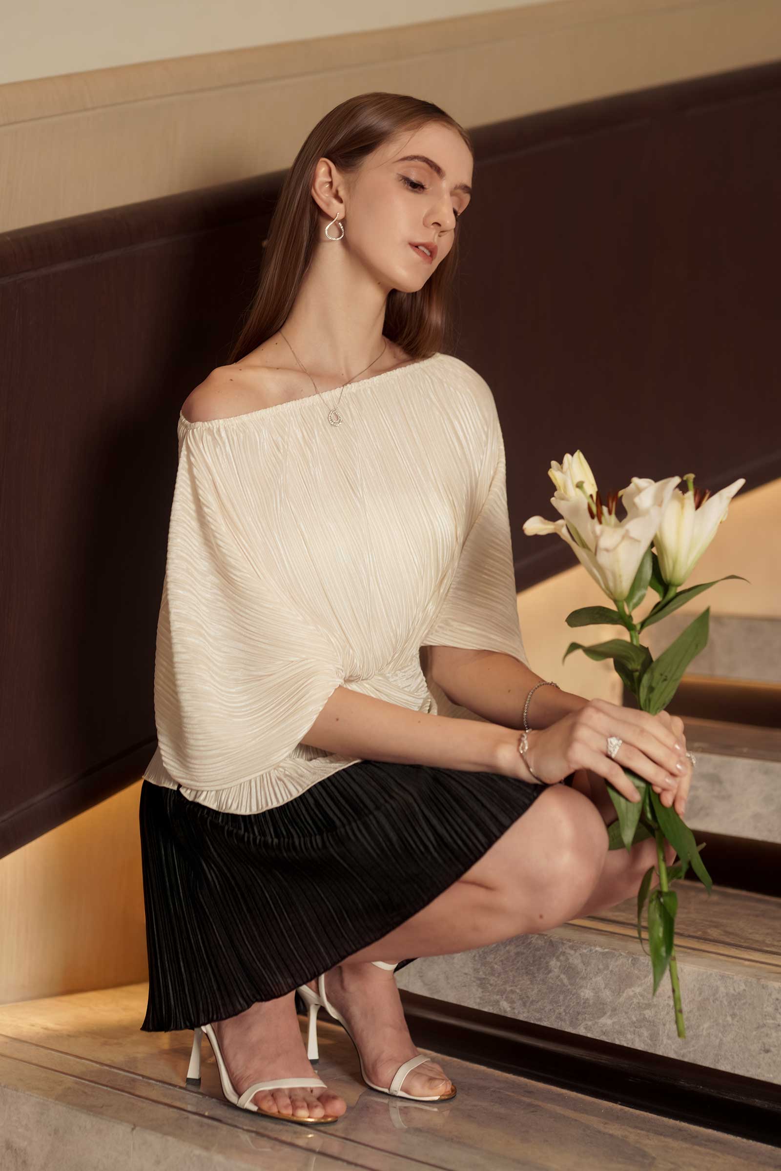 Lunaira Multiway Romper (Pearl+Black)