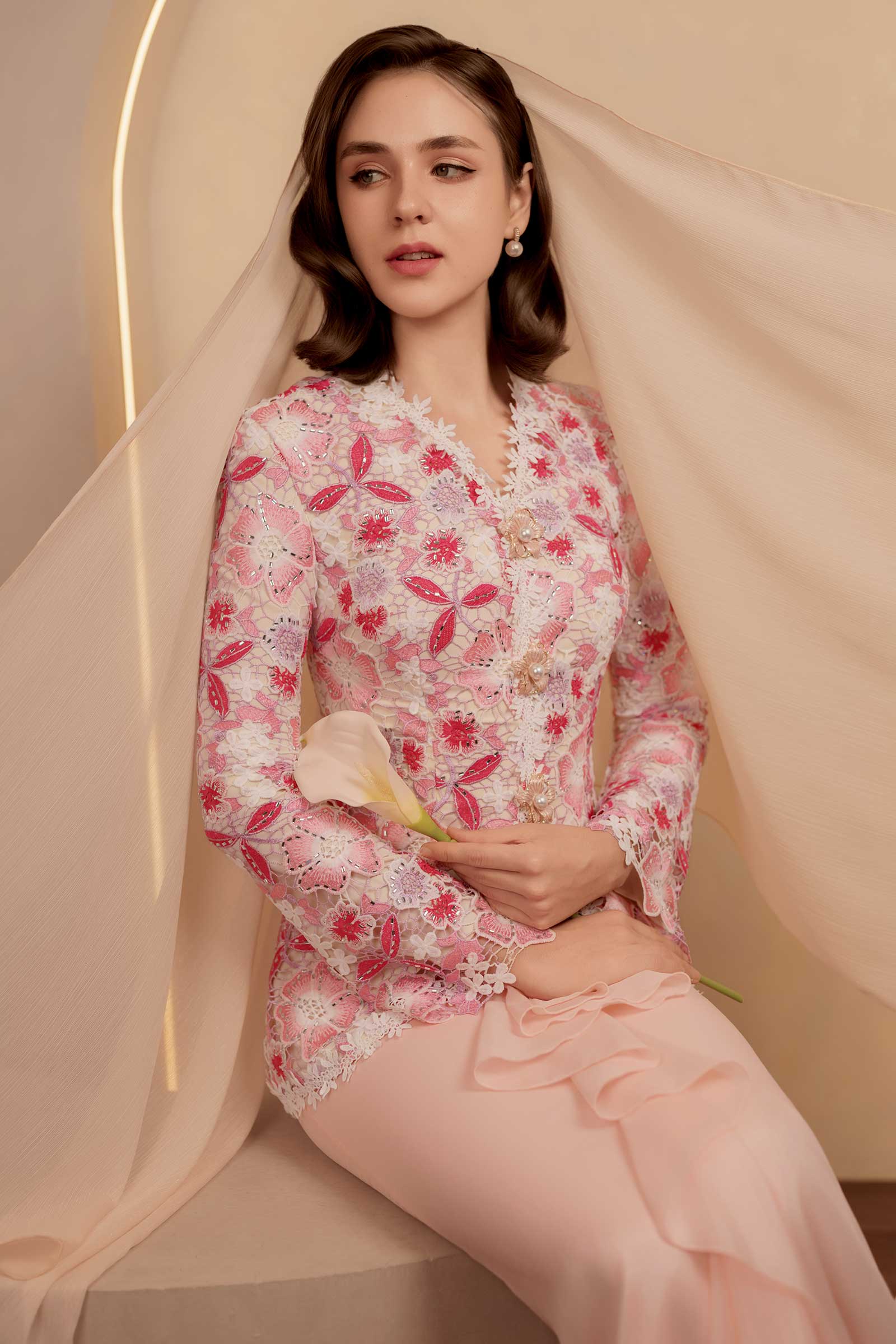 Rose Kebaya Top