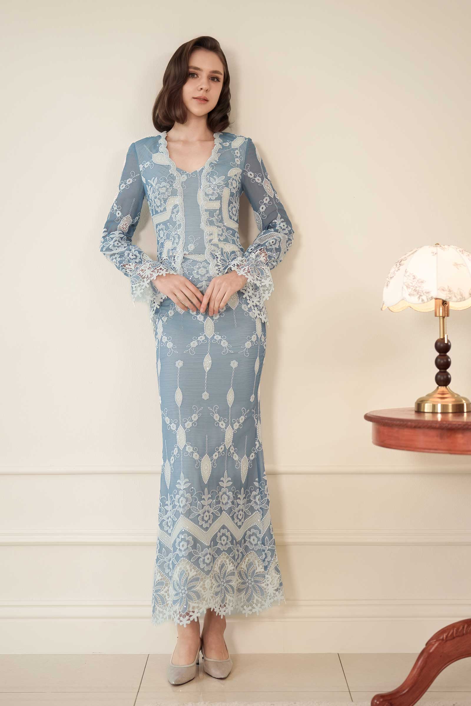Rosalie Kebaya Set (Bluebell)