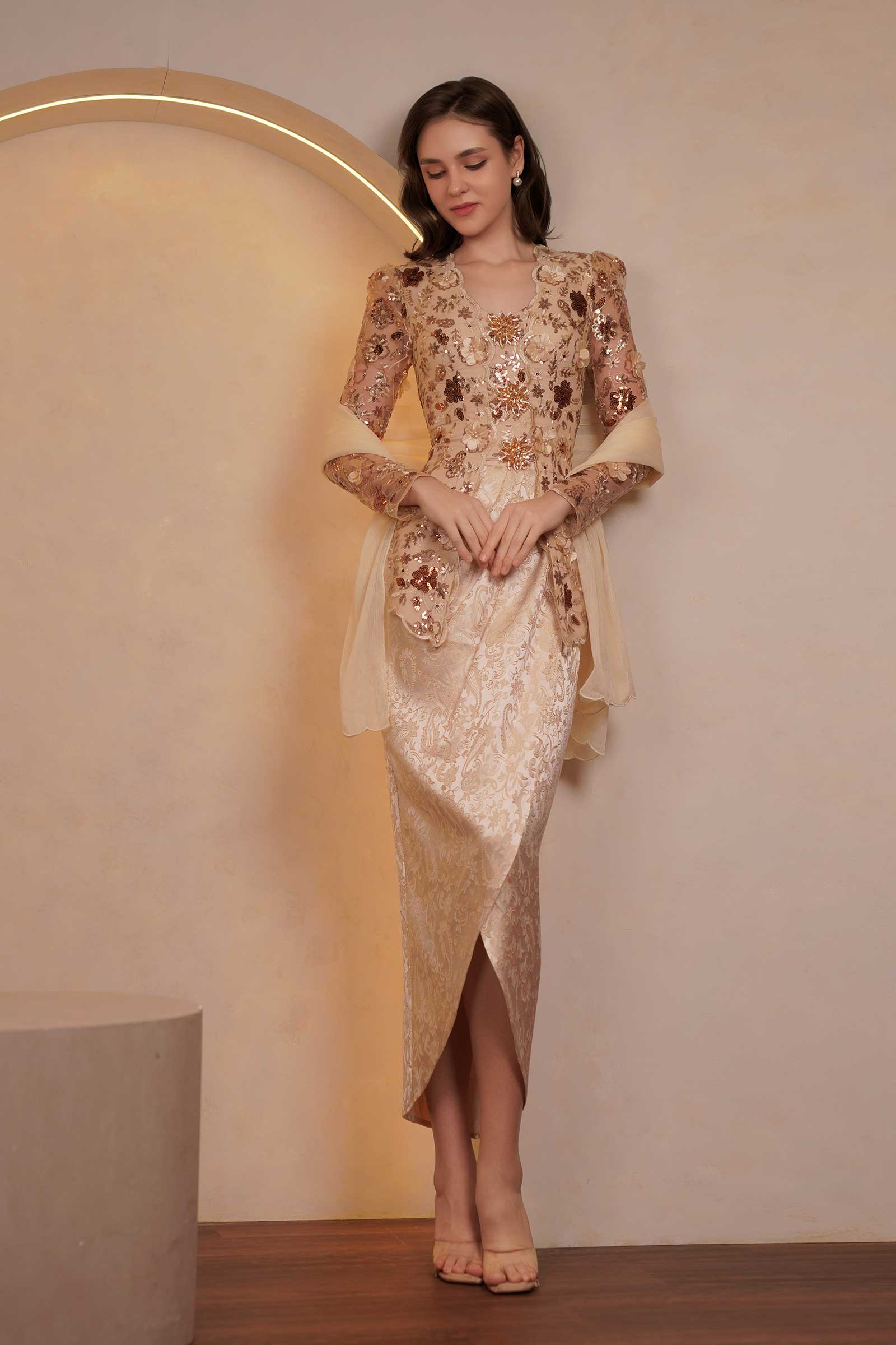 Sapphire Kebaya Top (Gold)
