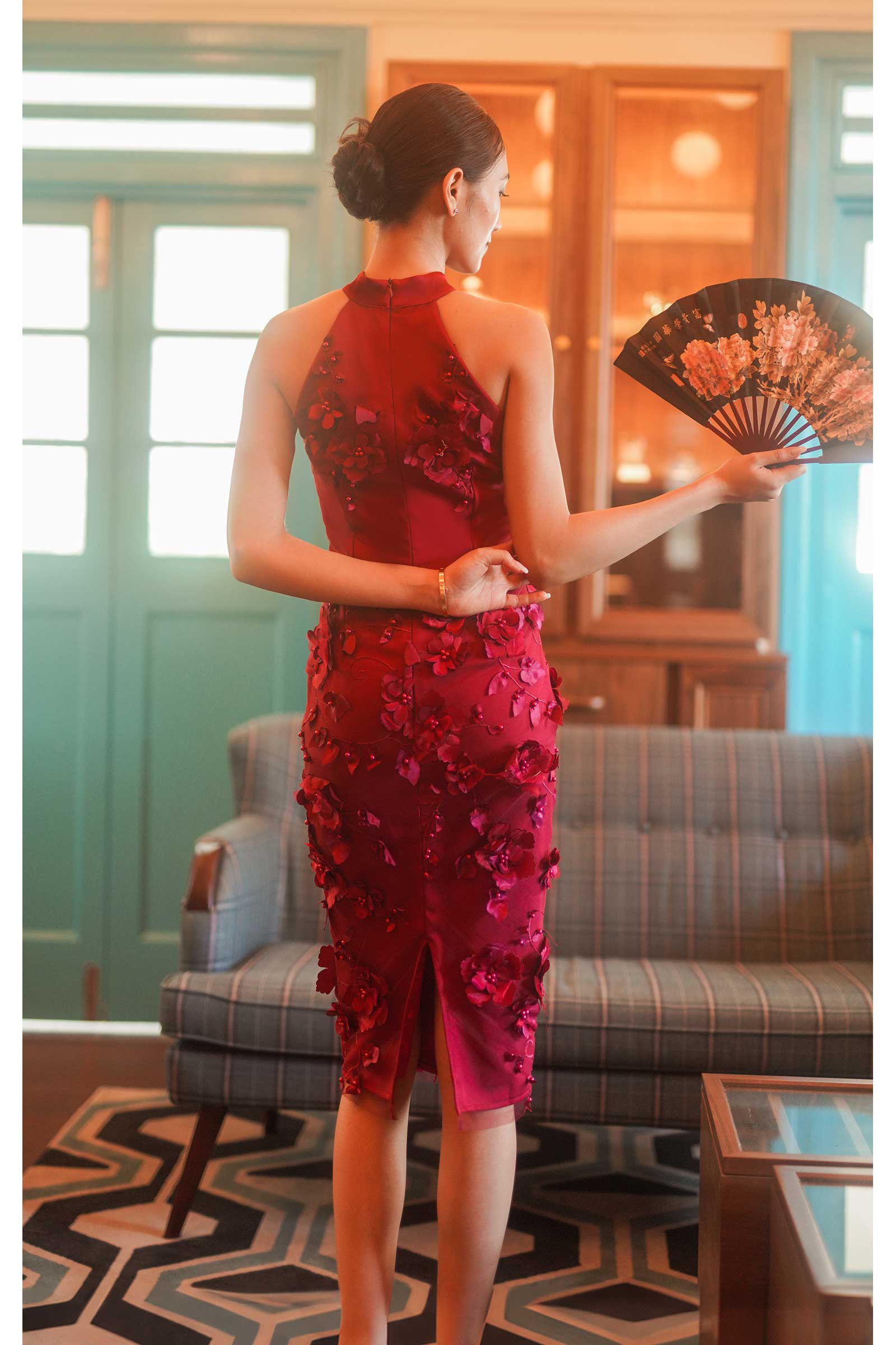 Dyvern Qipao (Maroon)