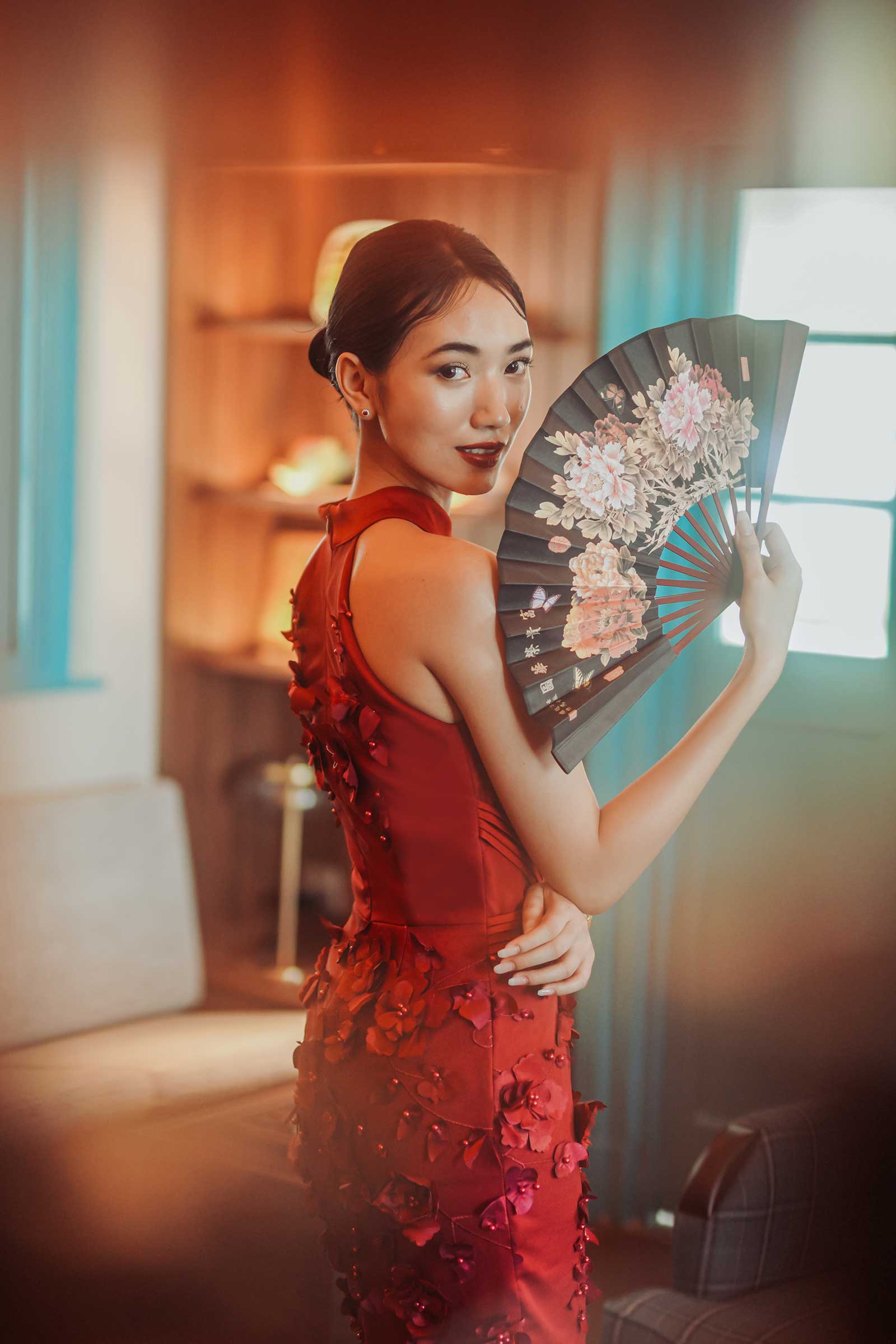 Dyvern Qipao (Maroon)