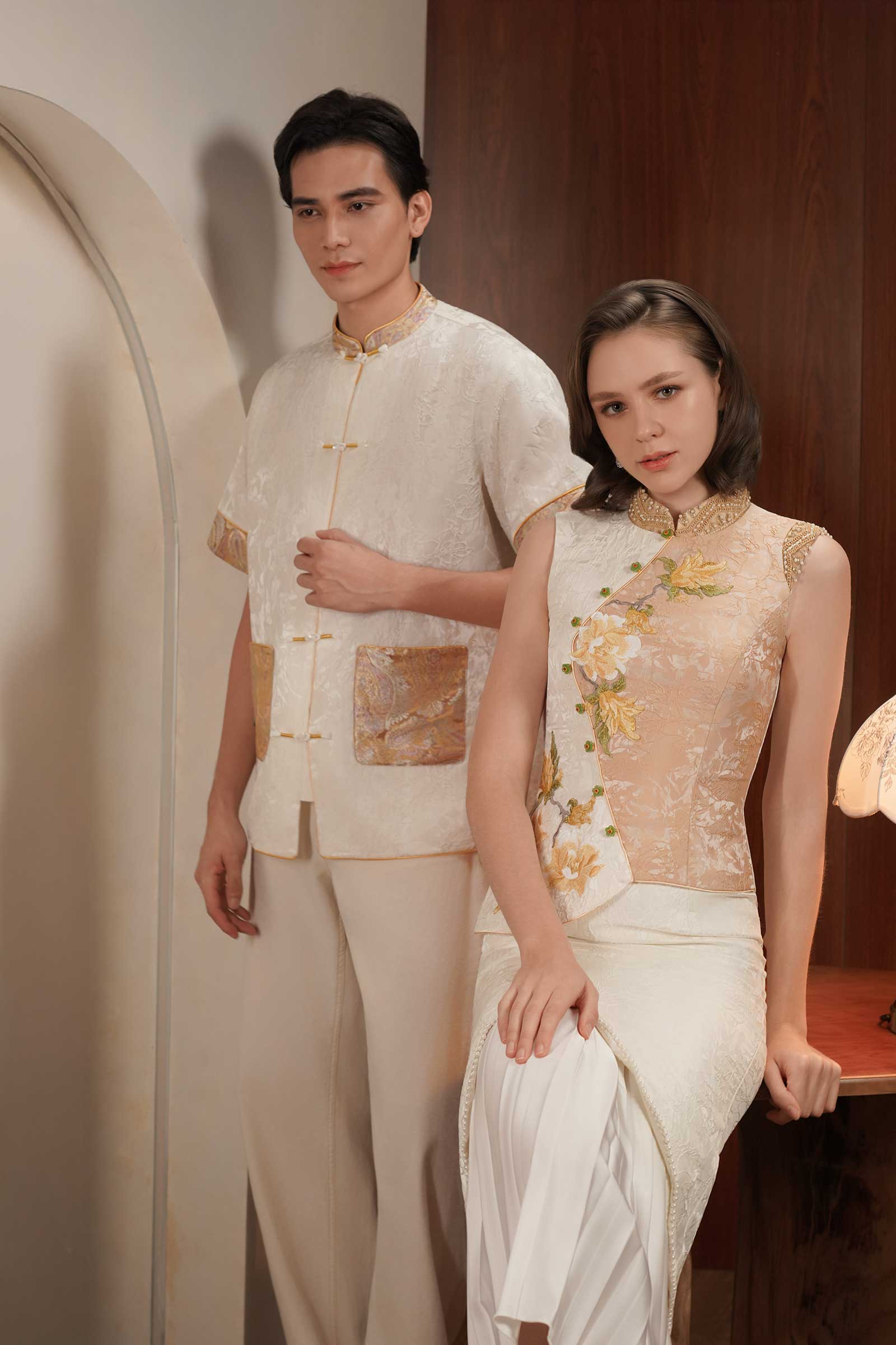 Aurelia Samfu (Gold)