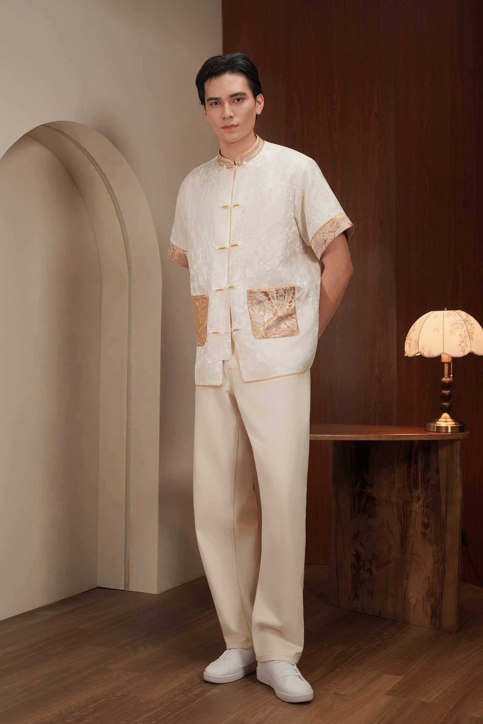 Aurelia Samfu (Gold)