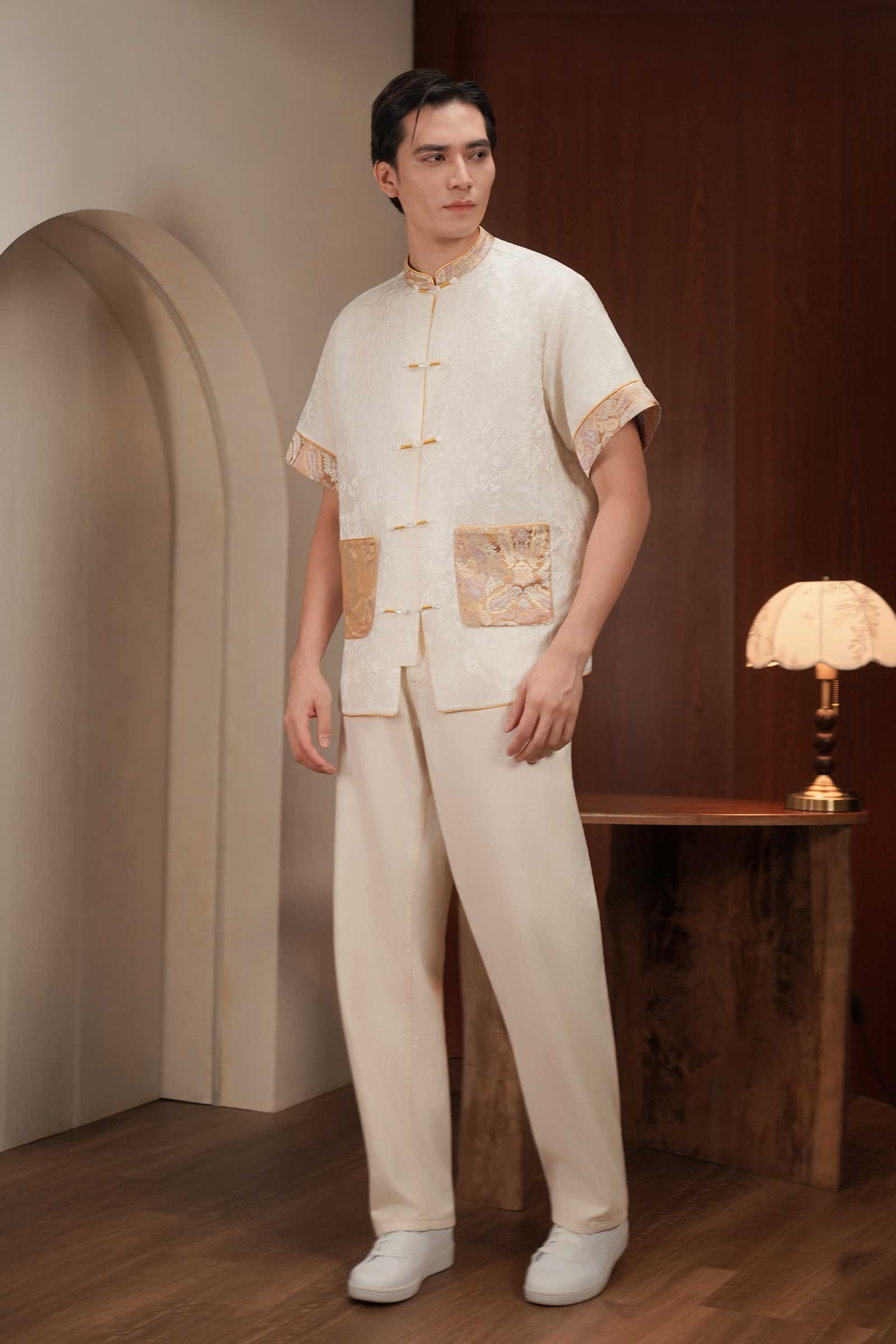 Aurelia Samfu (Gold)