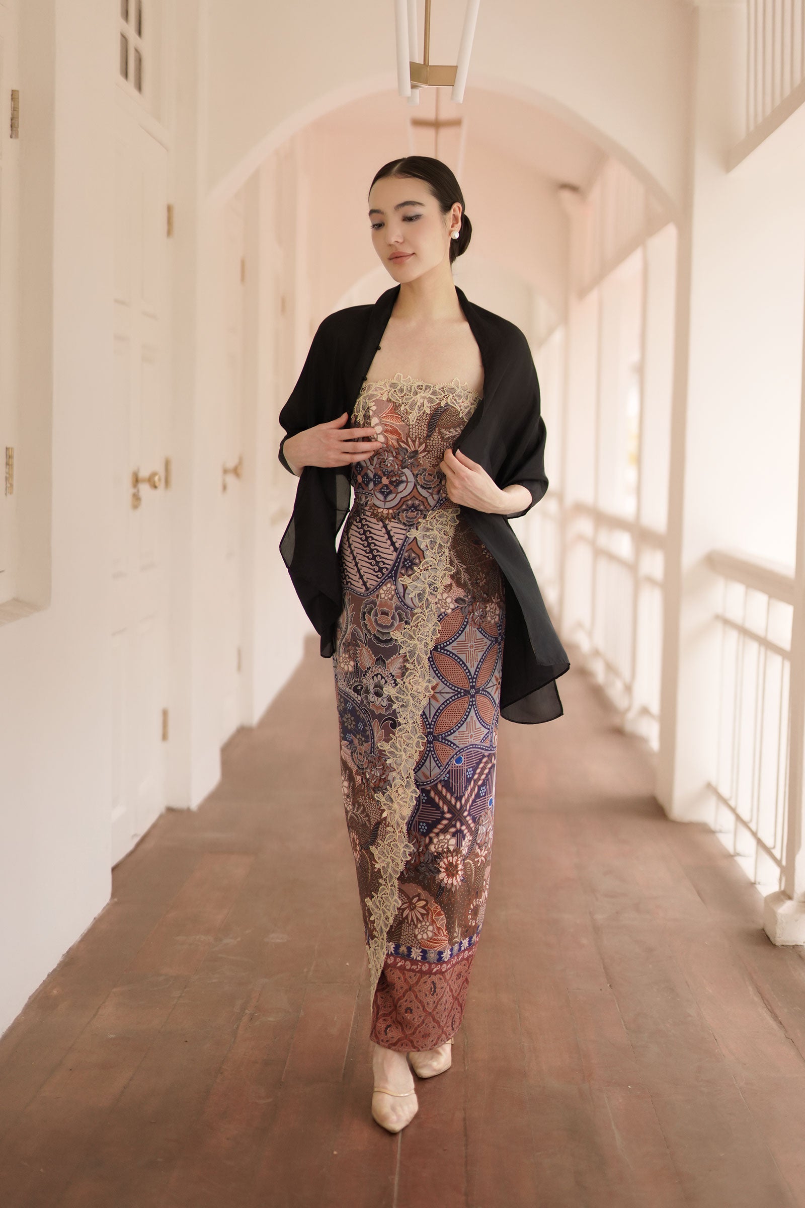 Soleil Kebaya Set (Black)