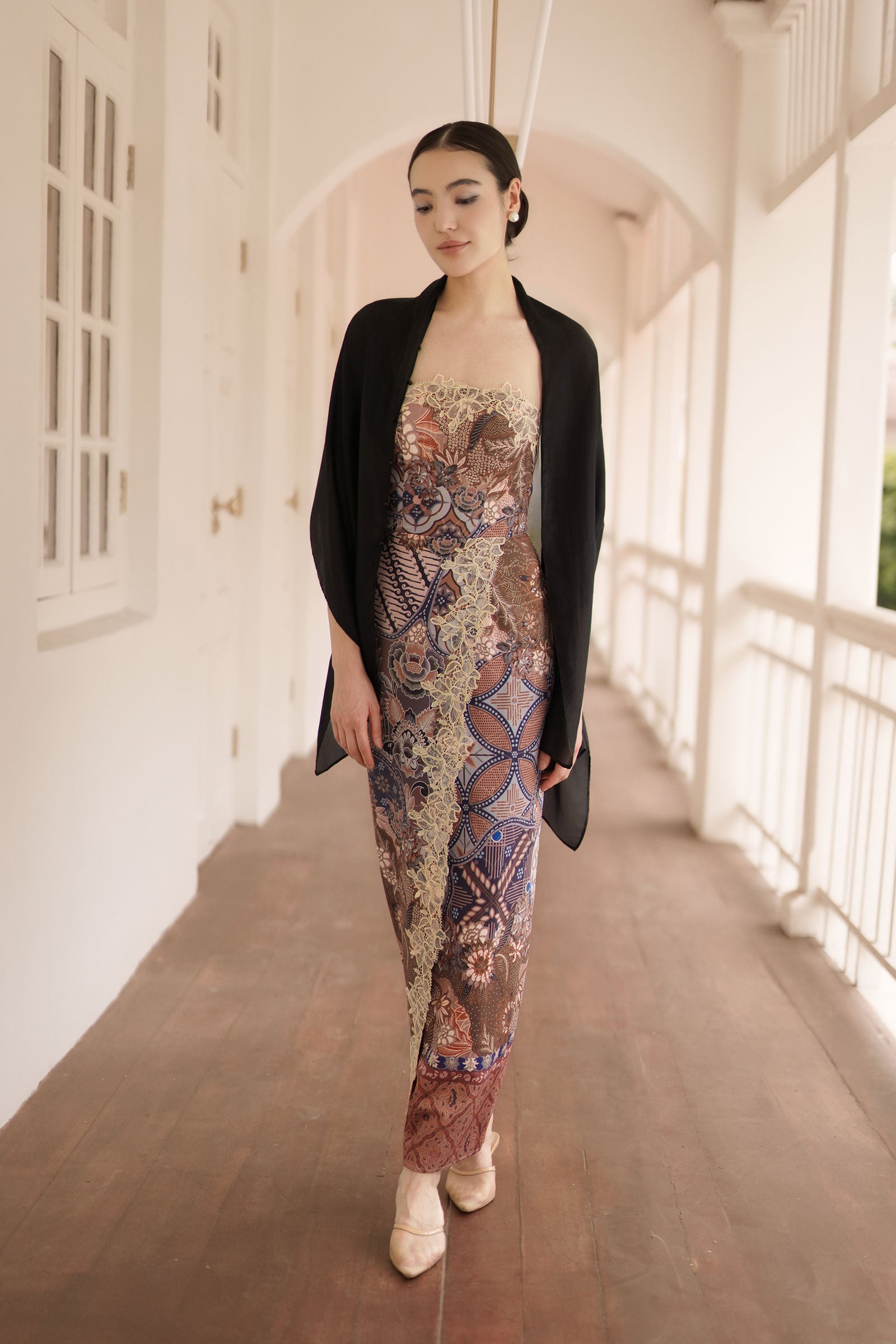 Soleil Kebaya Set (Black)
