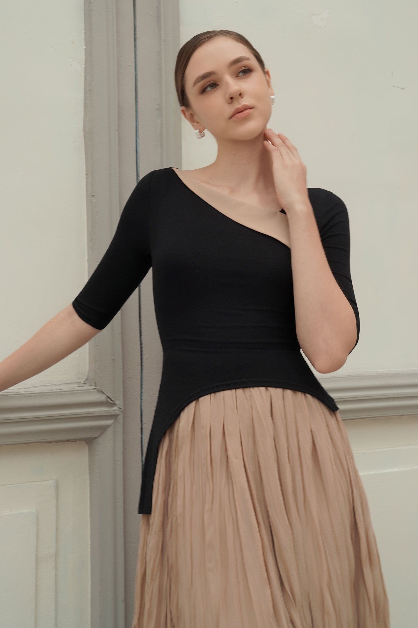 Ellear Dress (Black+Brown)
