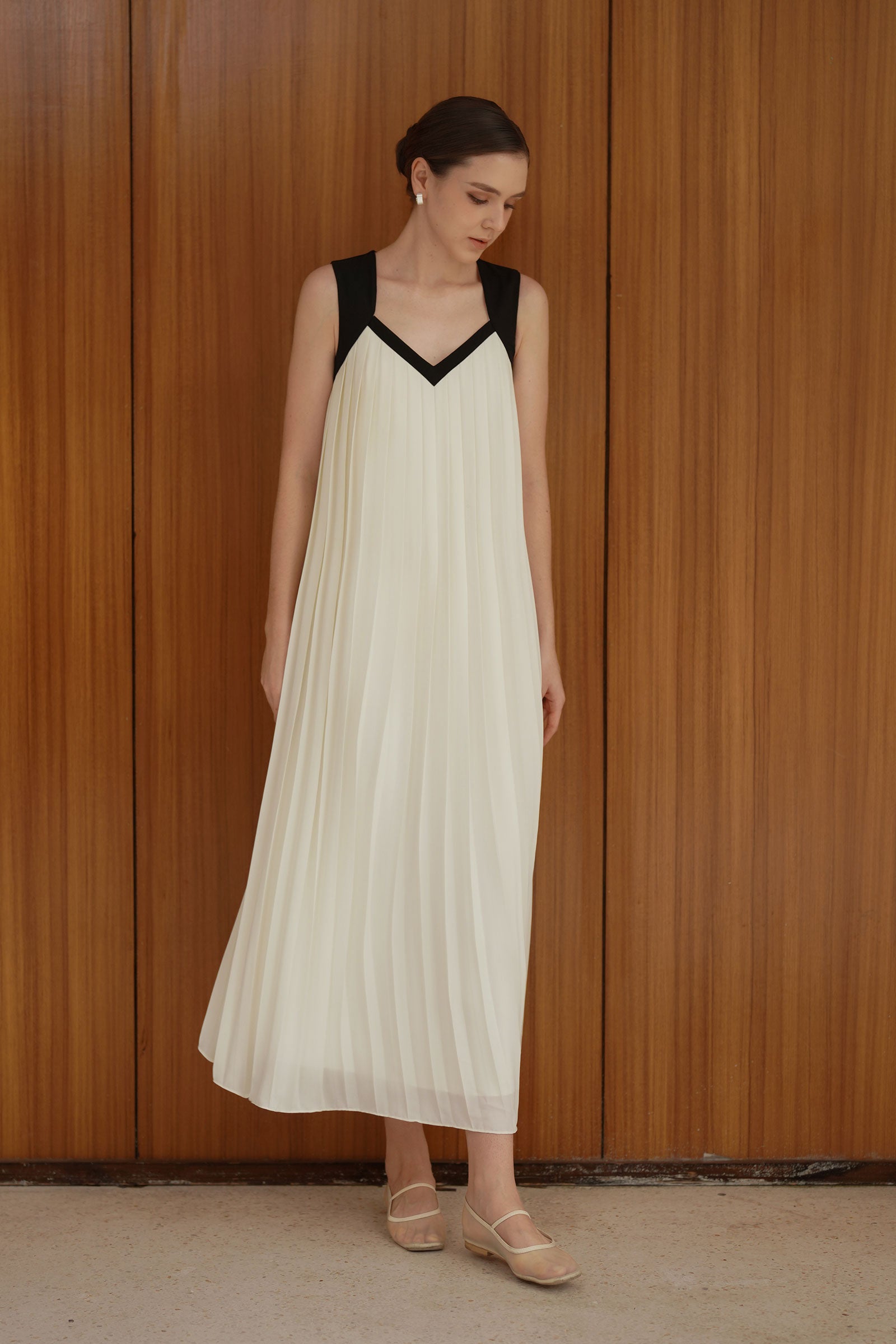 Sera Dress (Cream)