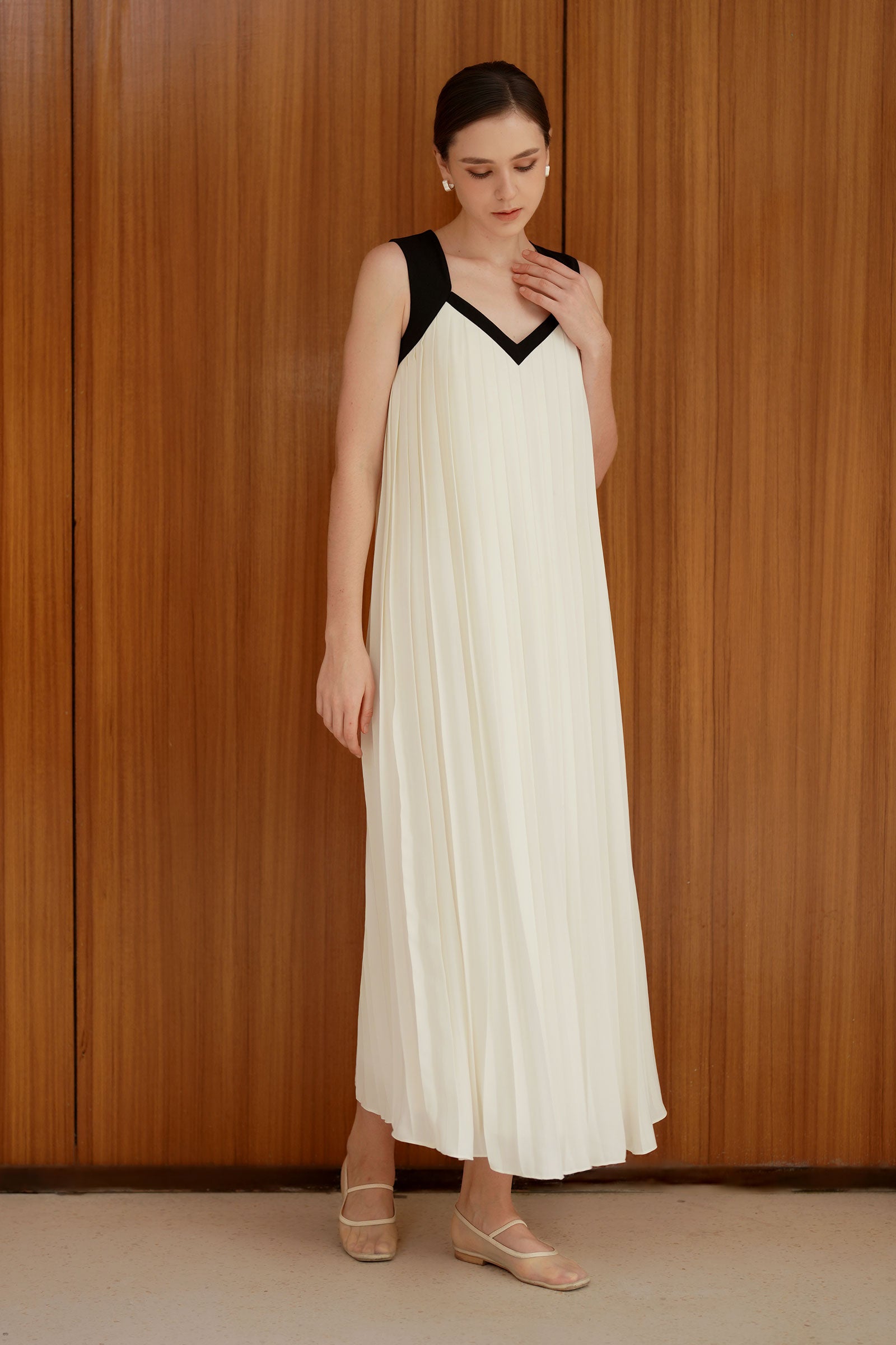 Sera Dress (Cream)