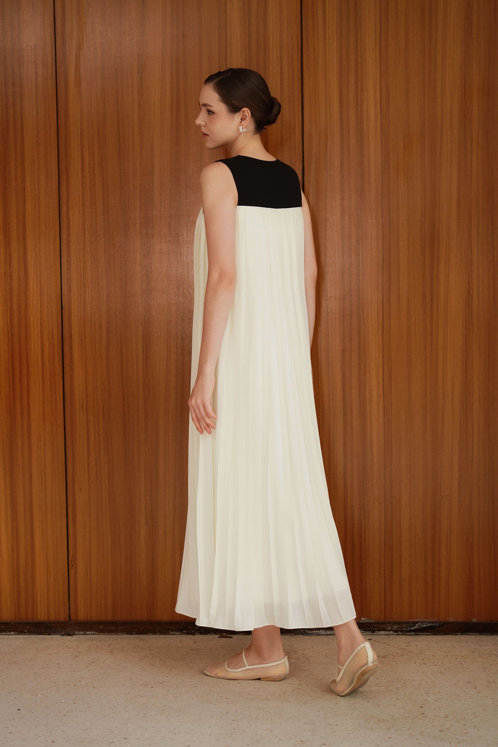 Sera Dress (Cream)