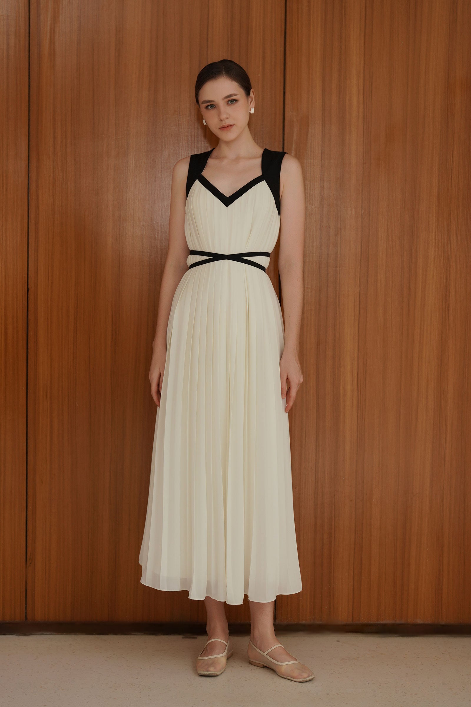 Sera Dress (Cream)