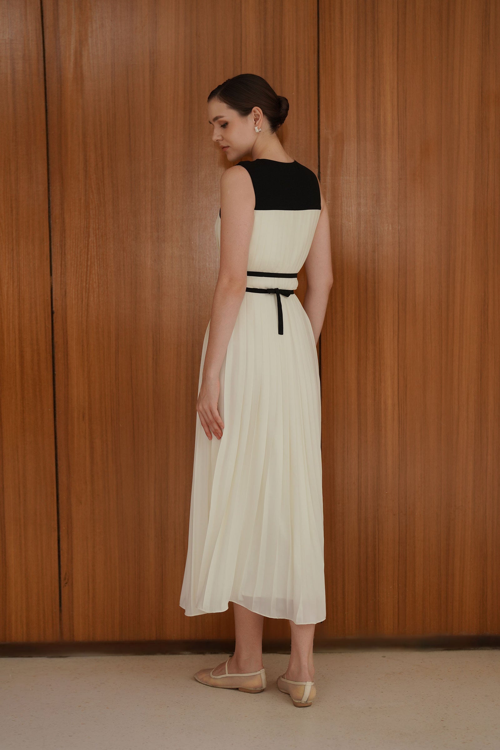 Sera Dress (Cream)
