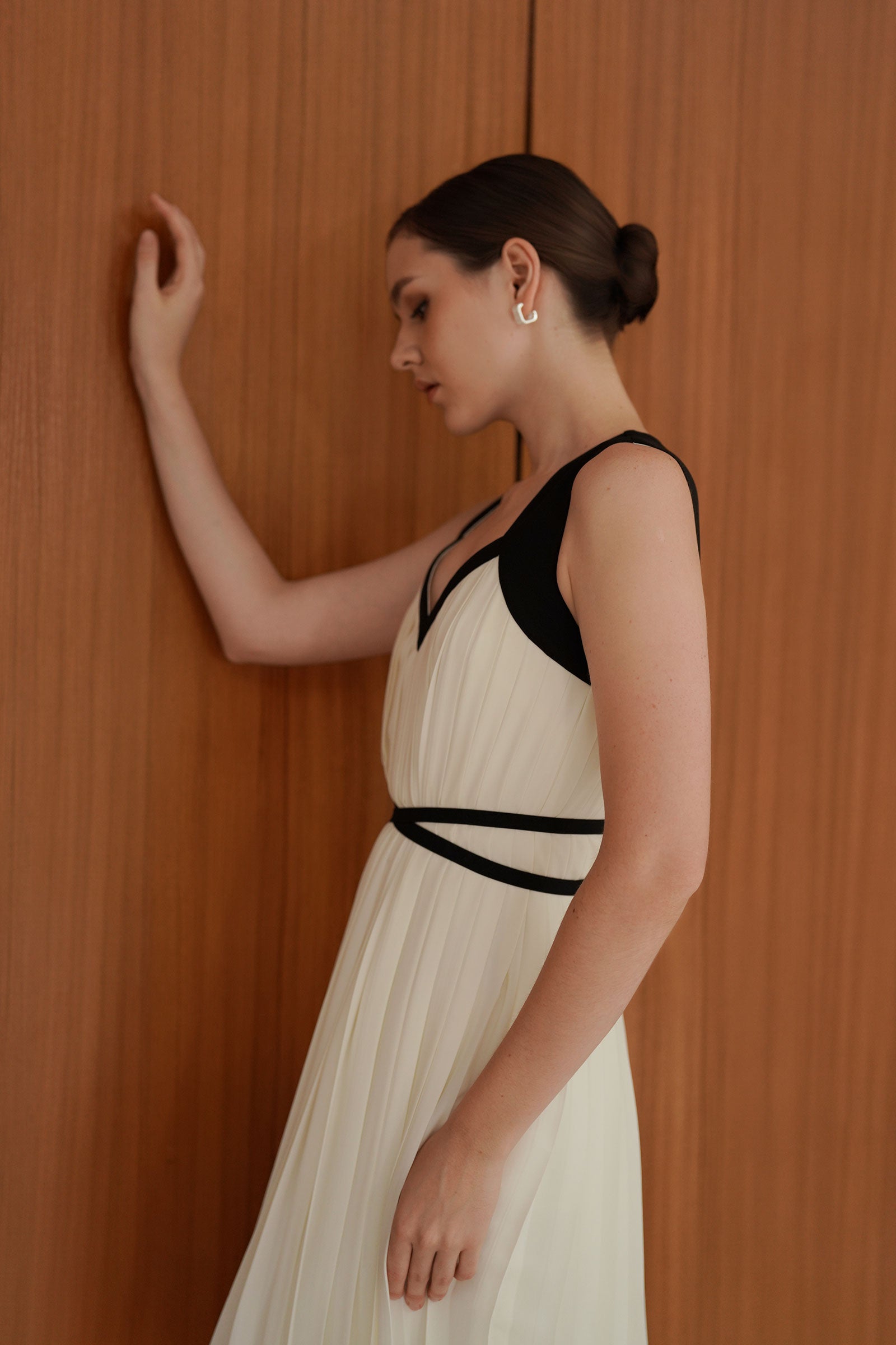 Sera Dress (Cream)