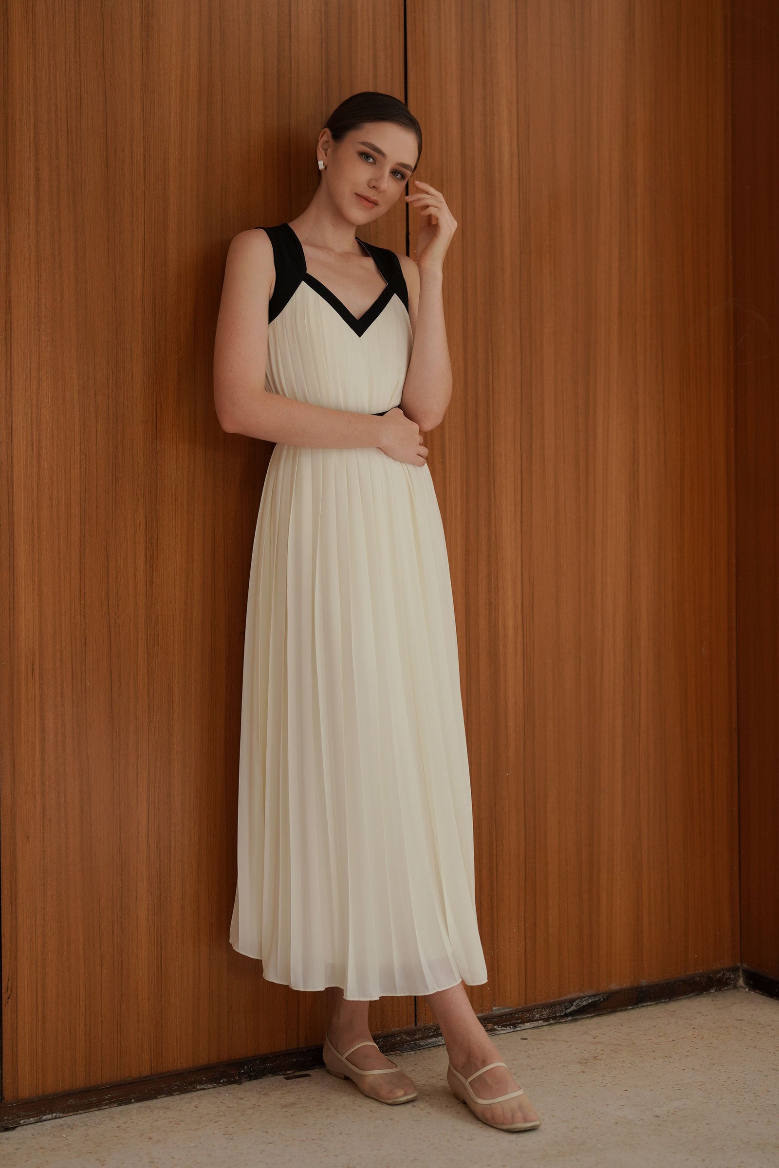 Sera Dress (Cream)