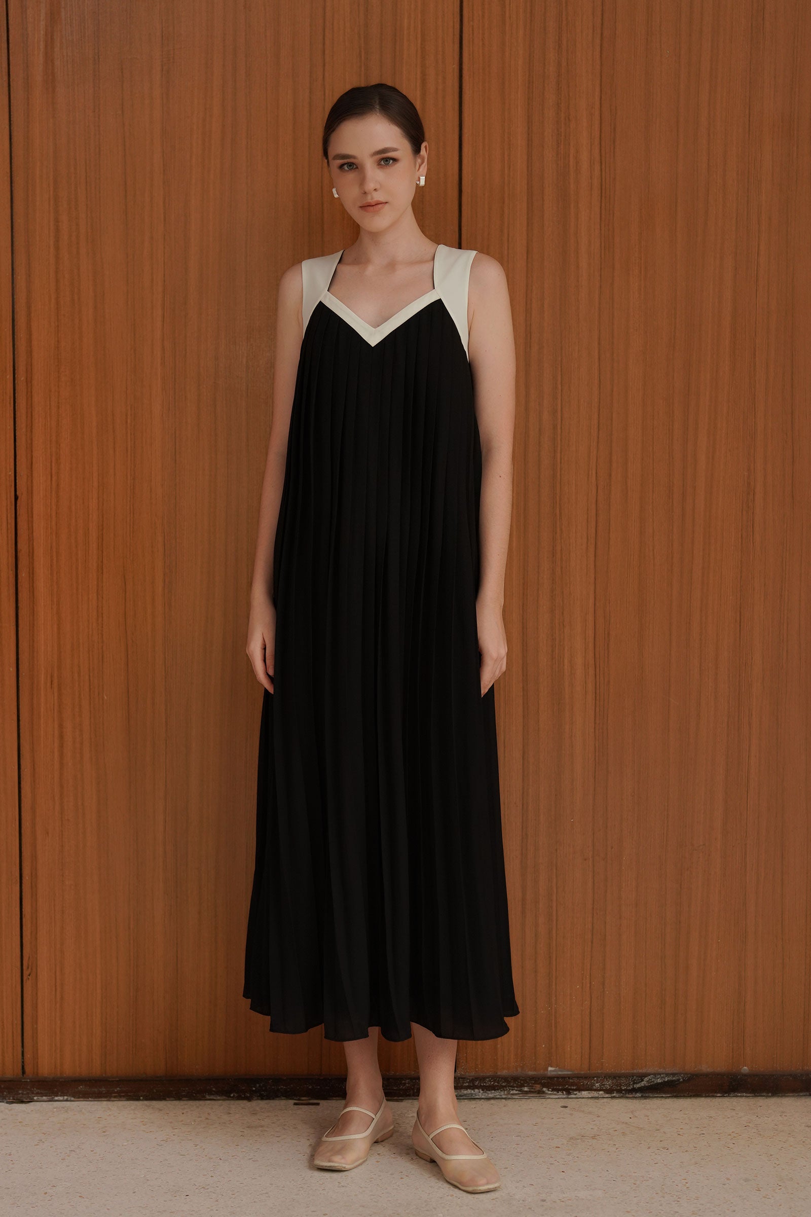 Sera Dress (Black)
