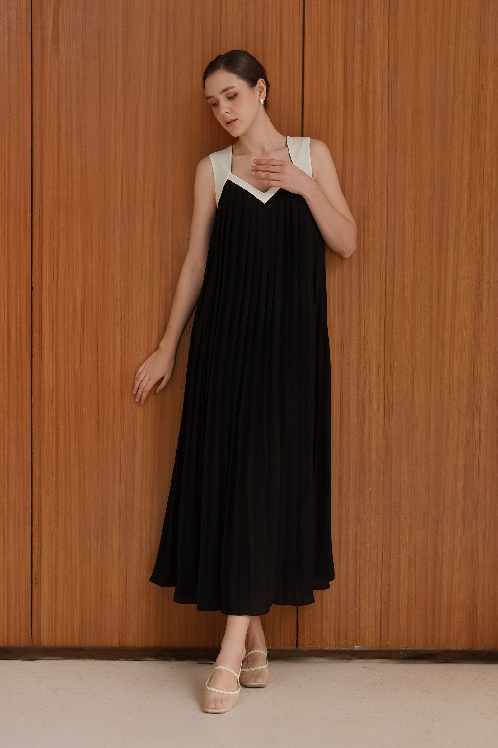 Sera Dress (Black)