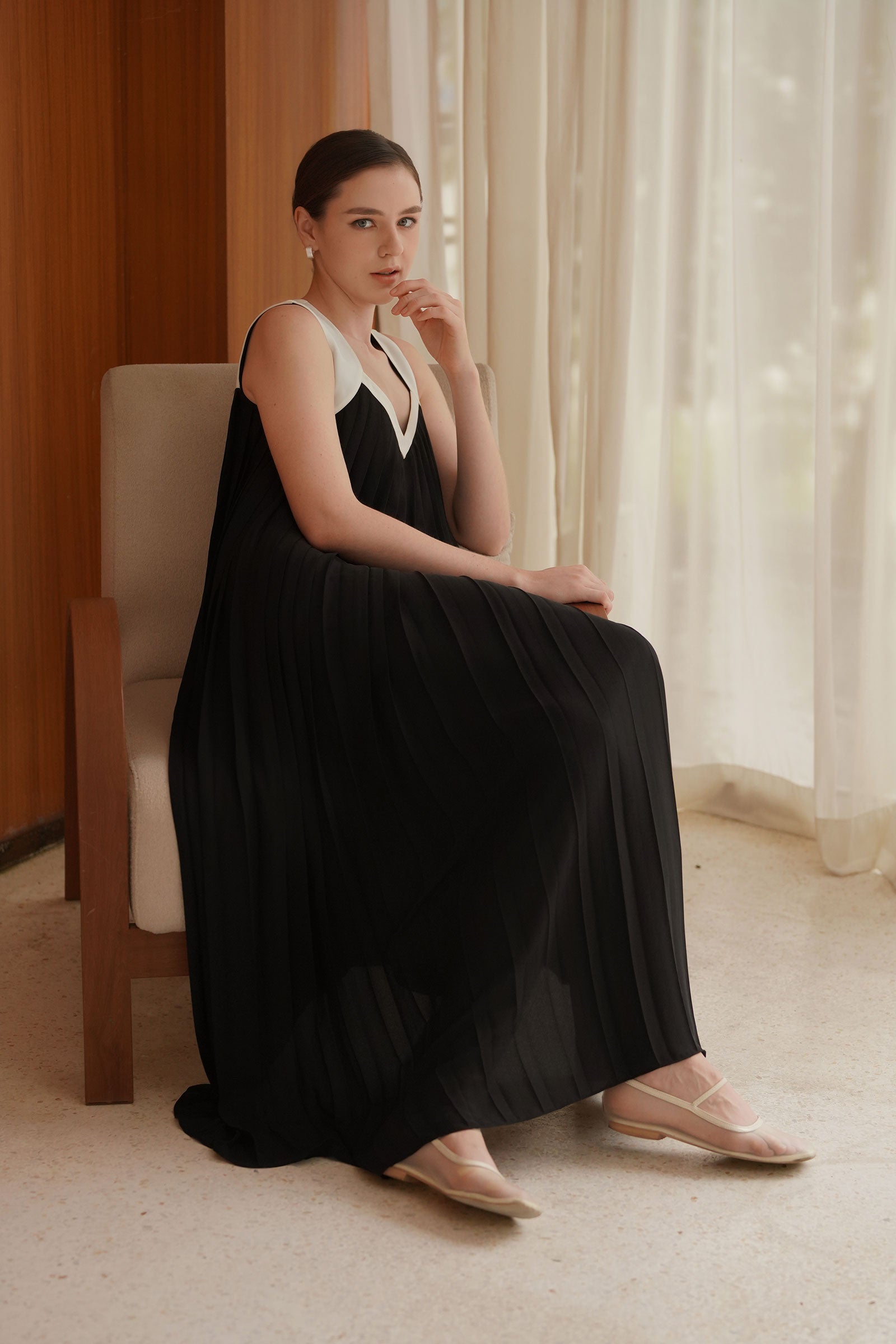 Sera Dress (Black)