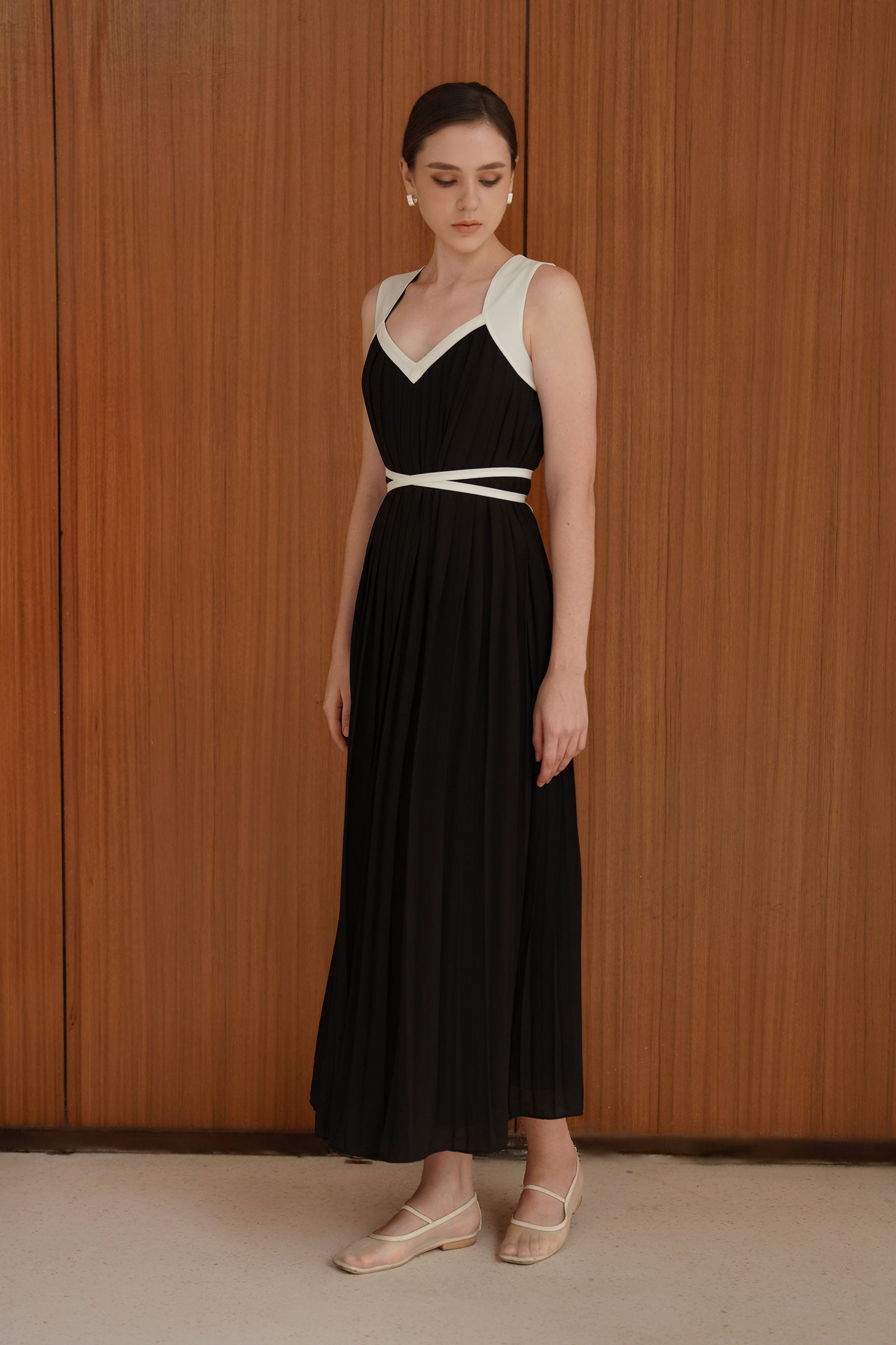 Sera Dress (Black)