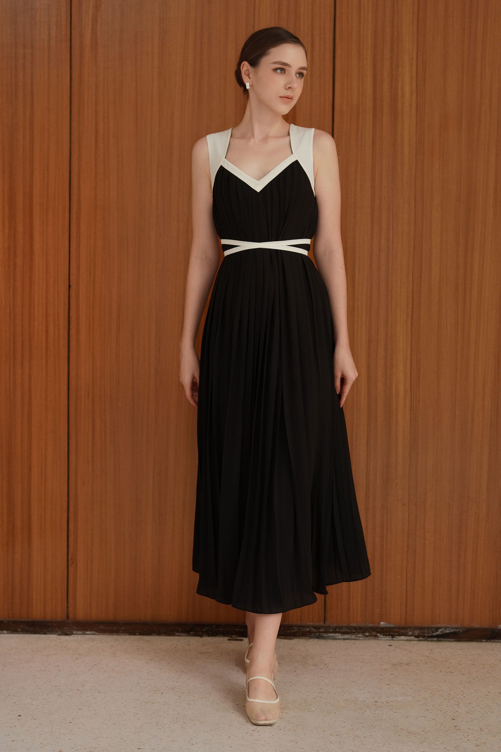 Sera Dress (Black)