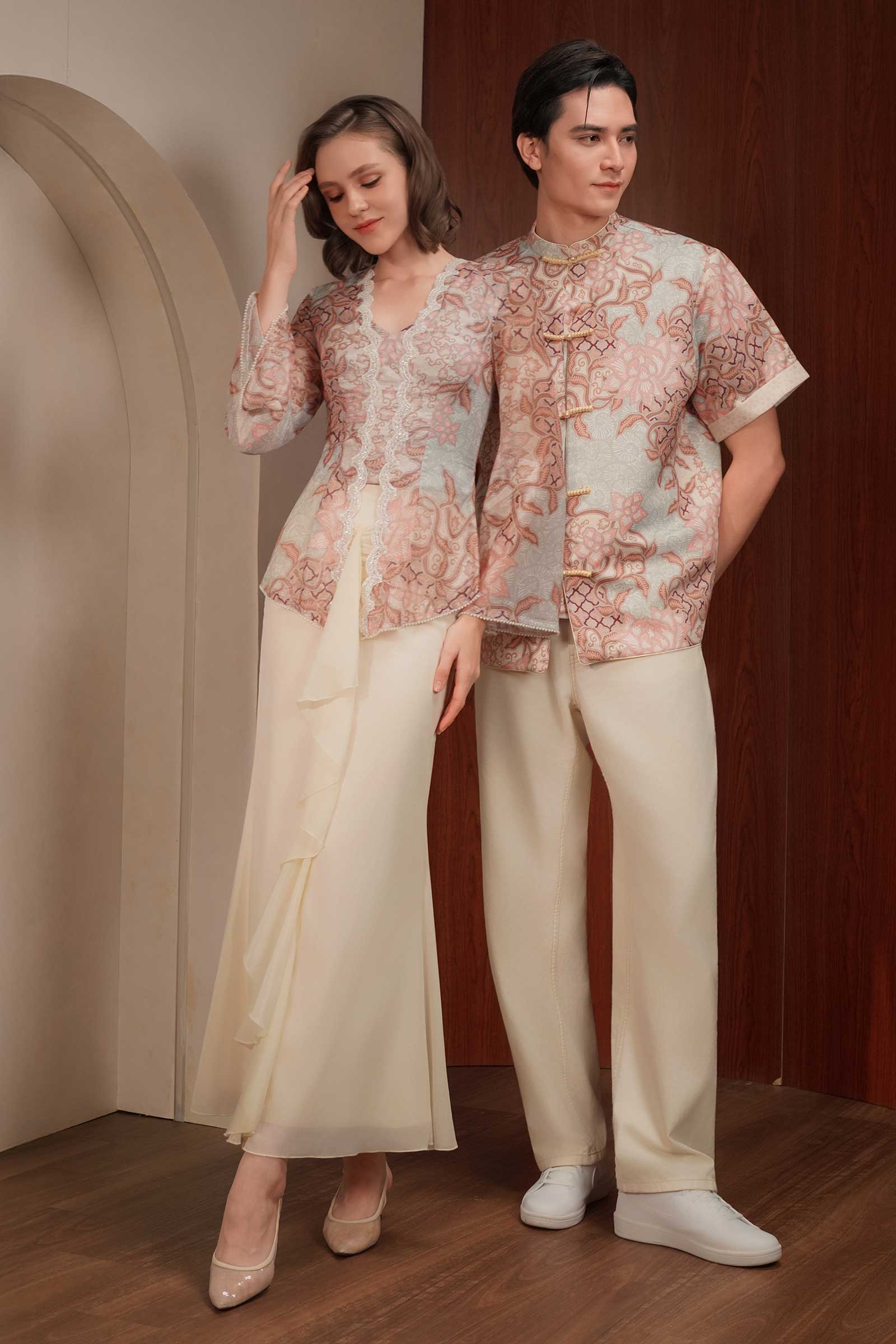 Lotus Kebaya Top (Pink)