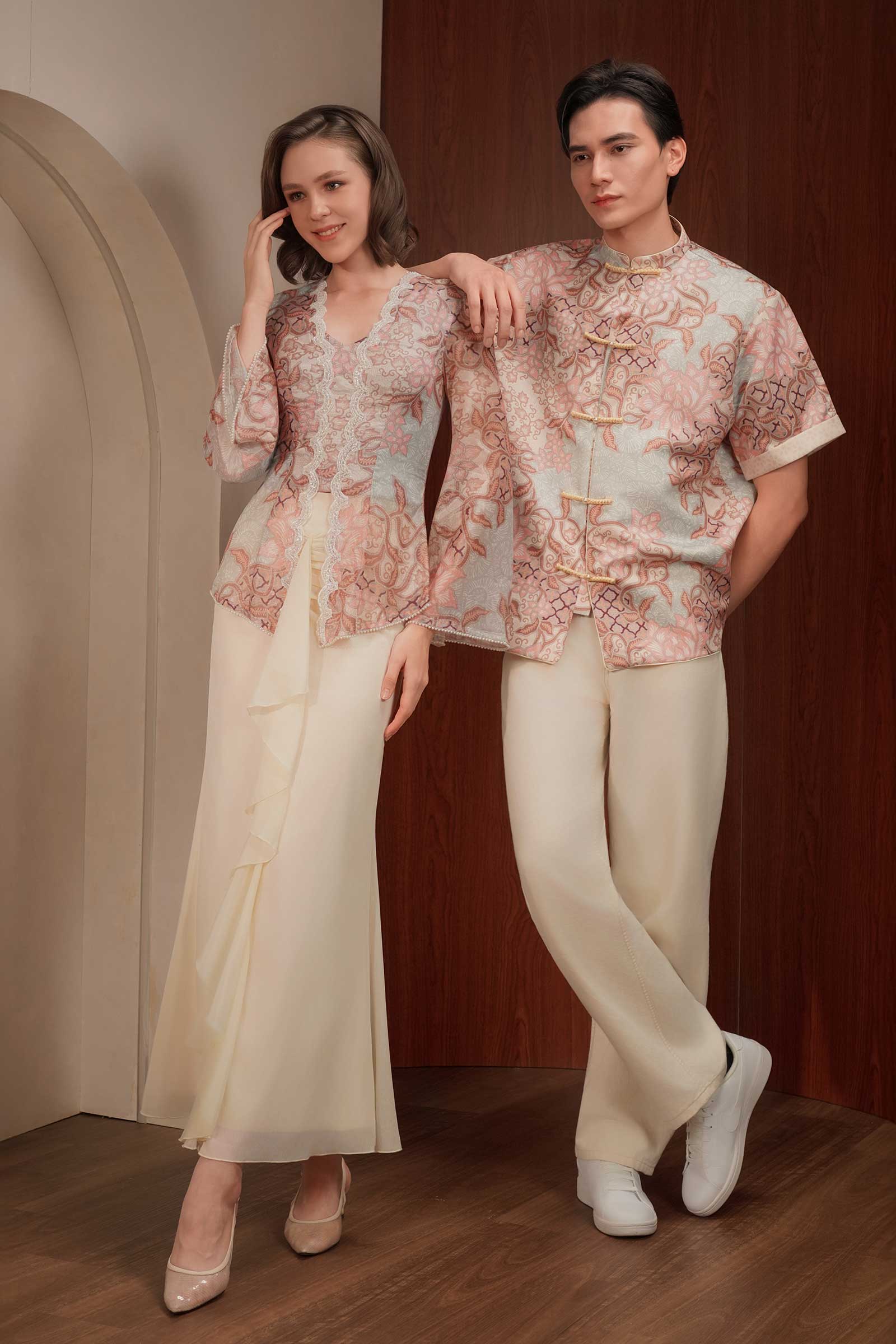 Lotus Kebaya Top (Pink)