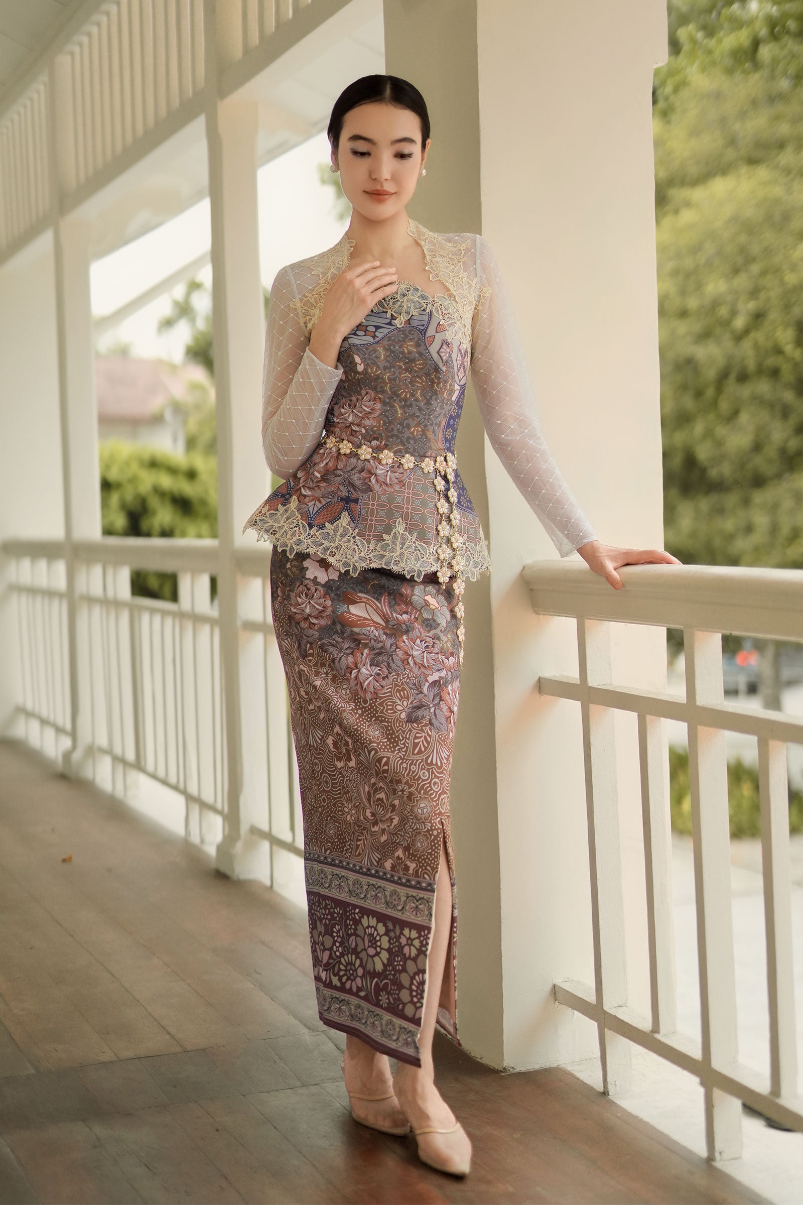 Isadora Top with Pearl Belt (White)