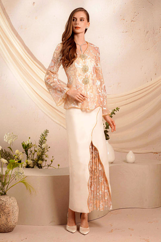 Dahlia Kebaya Set (Blush)