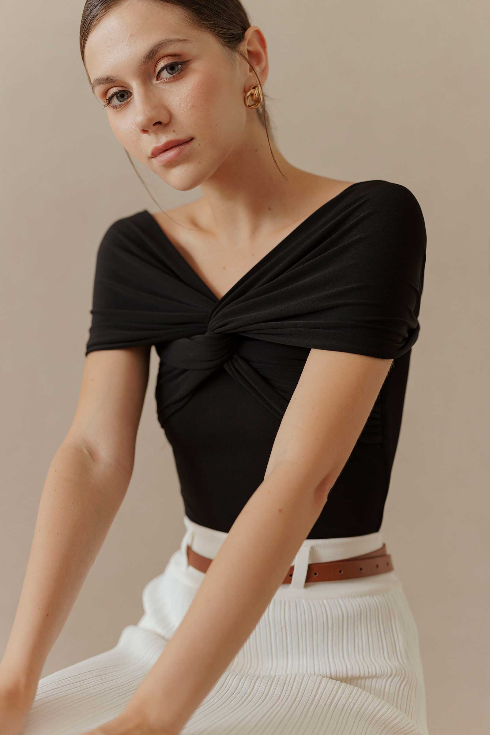 Damiq Top (Black)