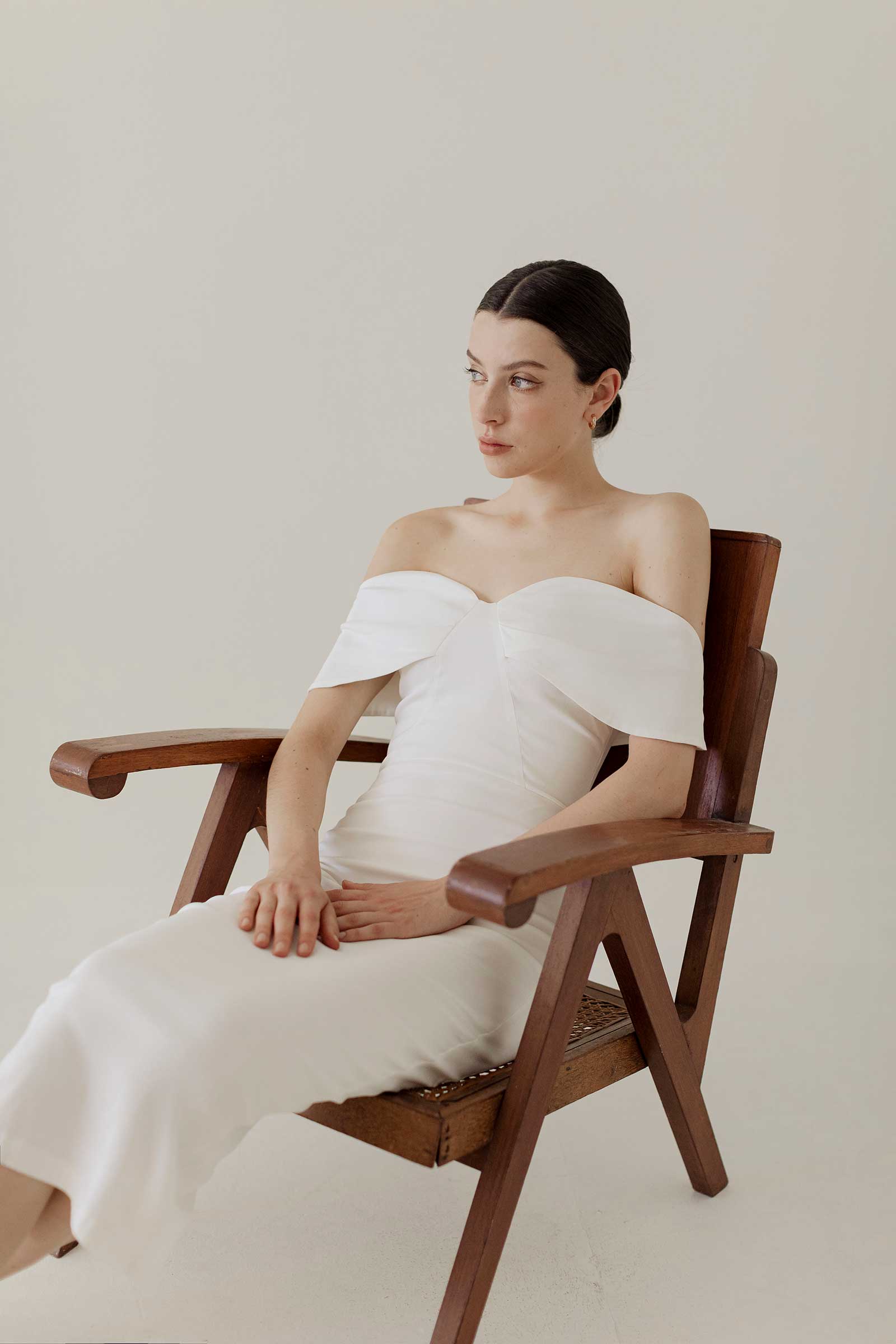 Damientiw (White)