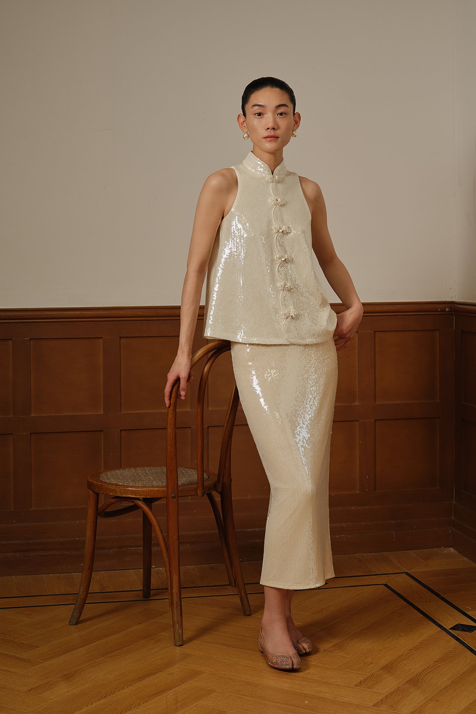 Jaded Midi Skirt (Porcelain Cream)