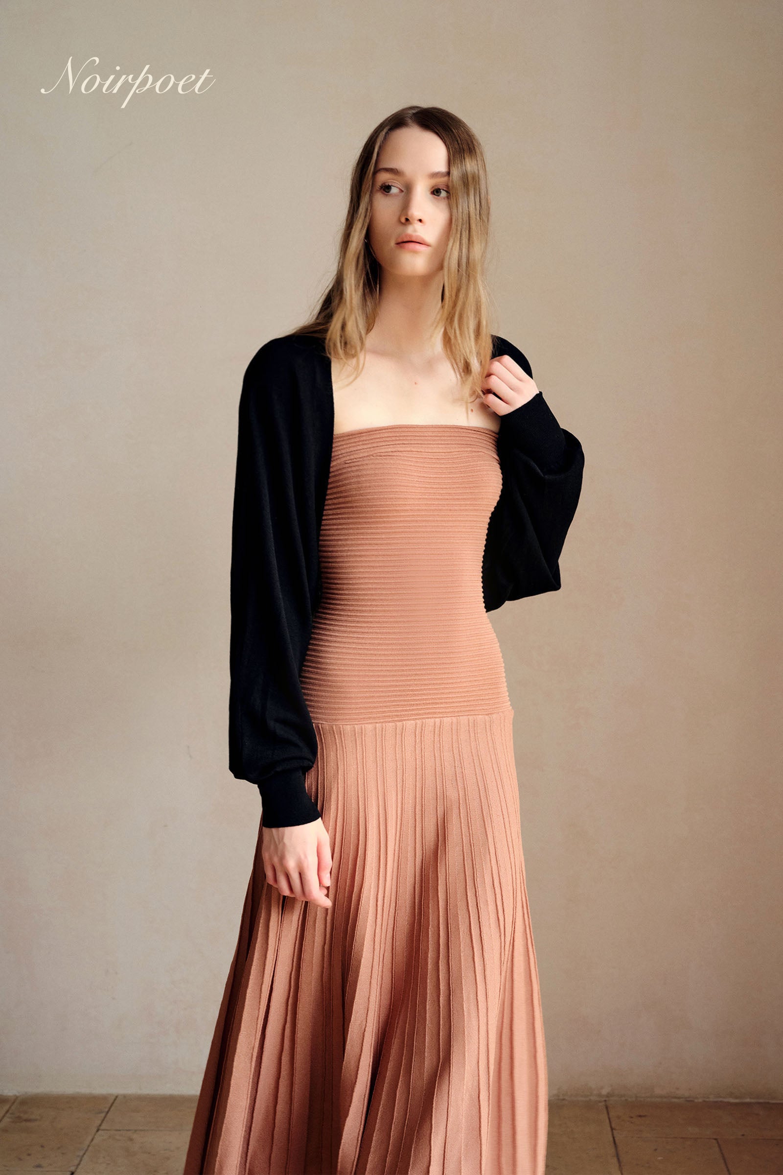 Beth Cropped Knit Overlay (Black)