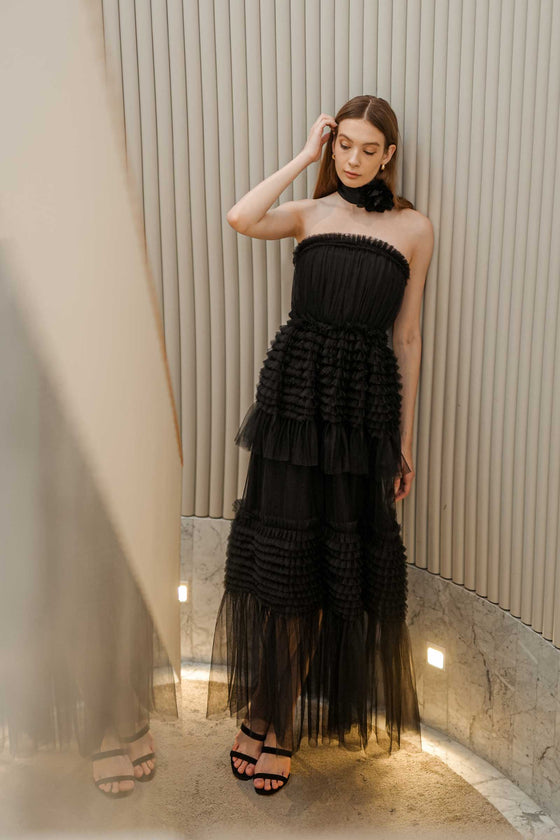 Davernial Tulle Gown (Black)