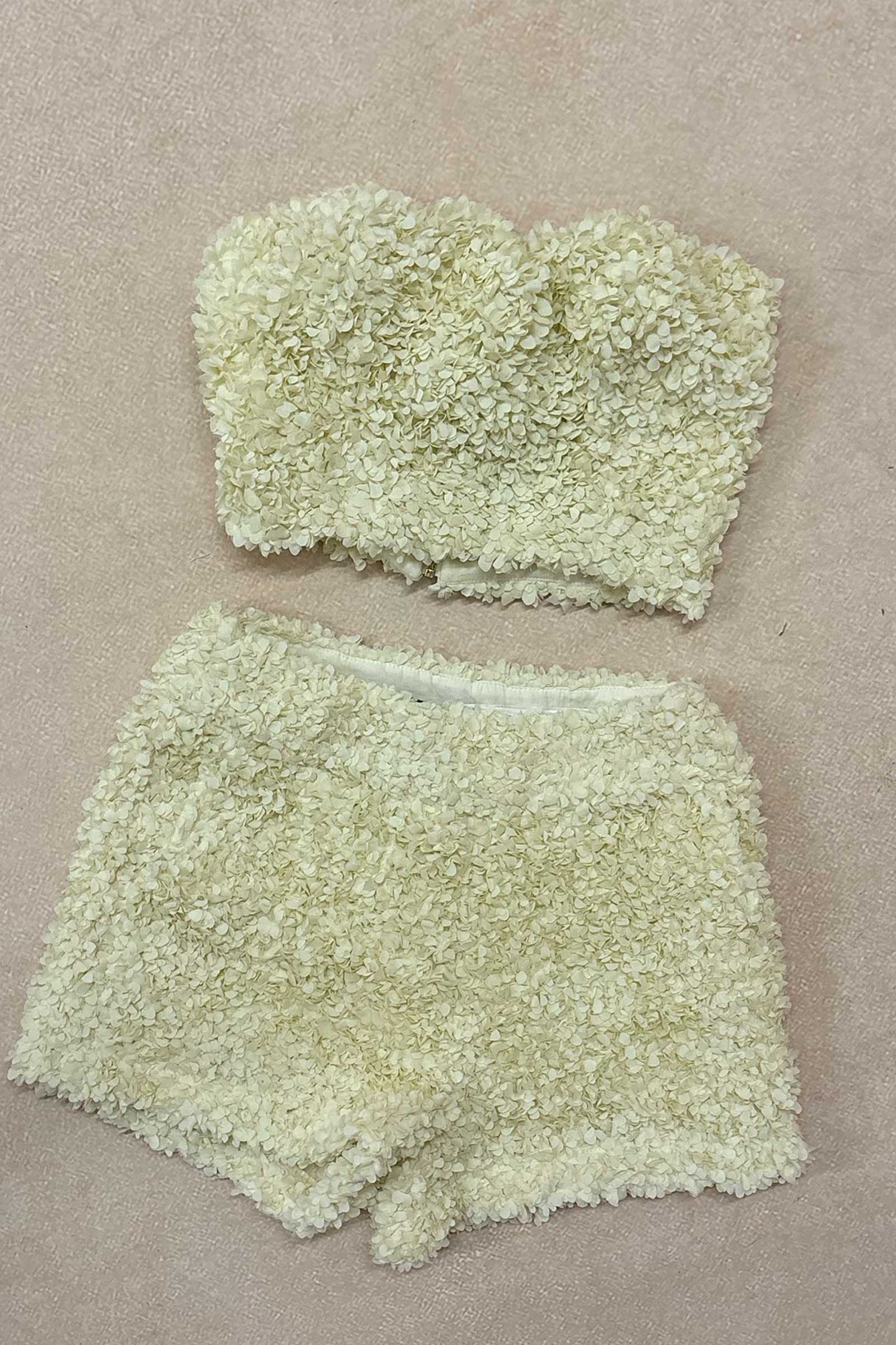 Fiorenne Shorts (Cream)