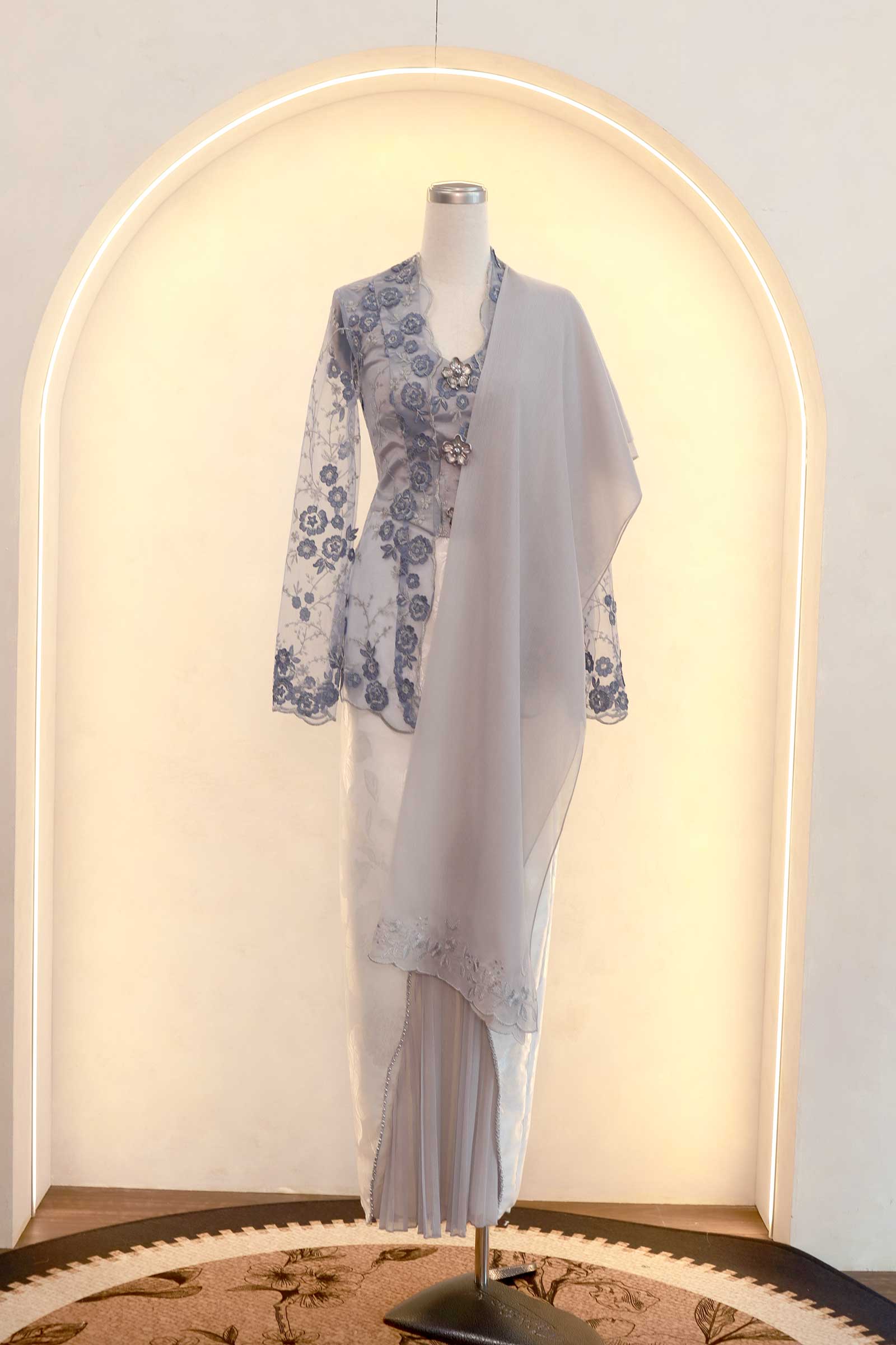 Mawar Shawls (Grey) (Non Returnable)