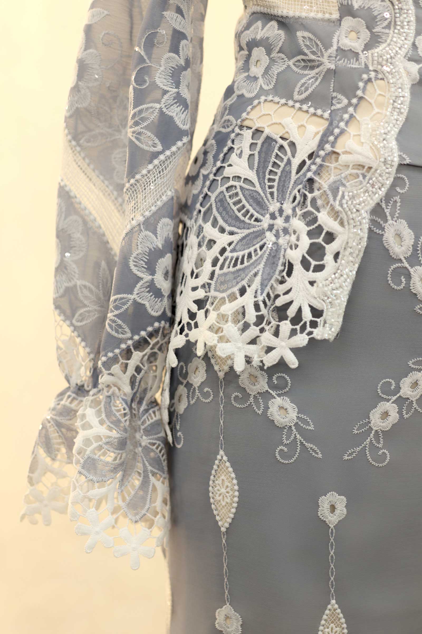 Rosalie Kebaya Top (Bluebell)