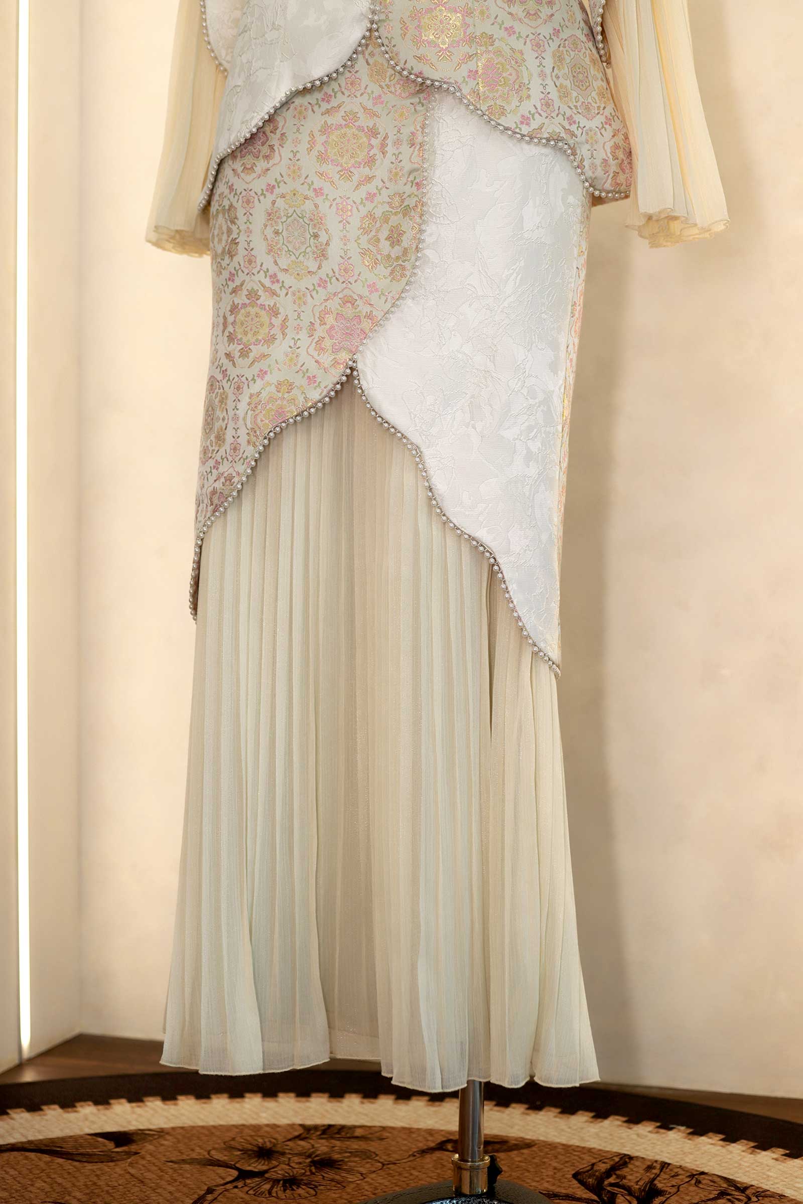 Niessa Skirt (Pistachio)