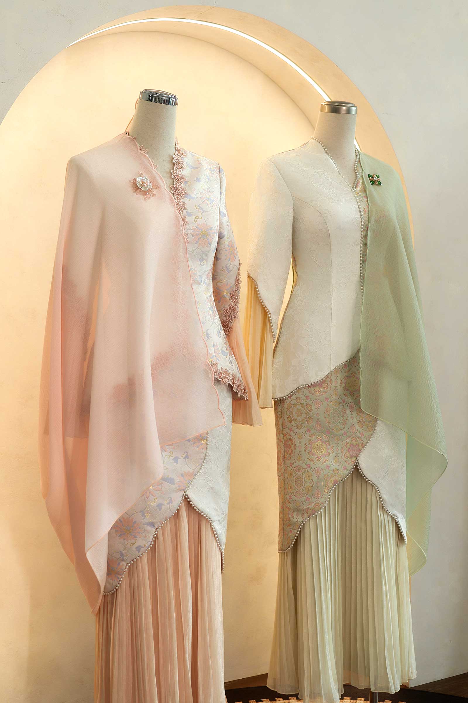 Niessa Kebaya Set (Pistachio)