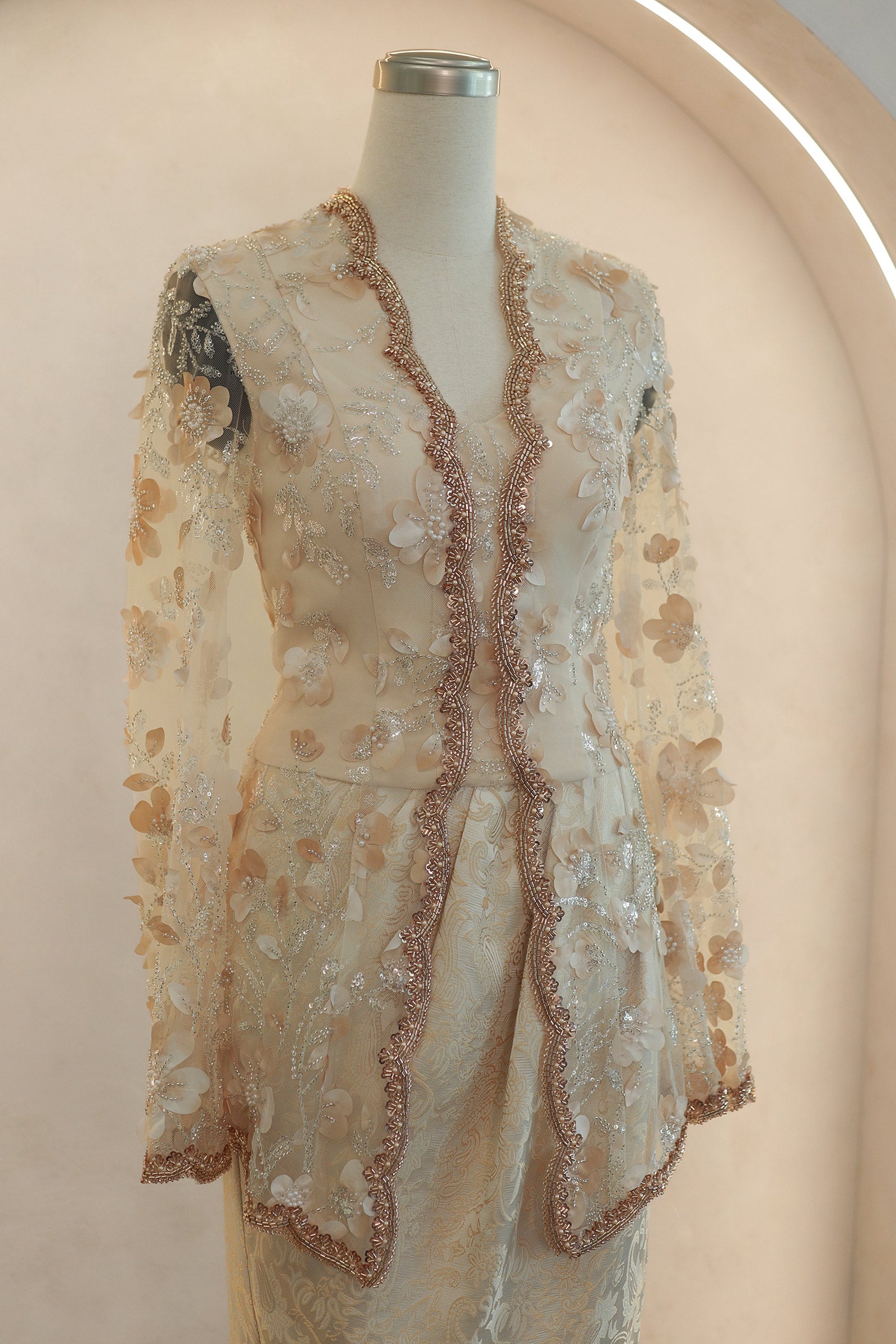 BACKORDER Mahsuri Kebaya Top (Moonlight Gold)