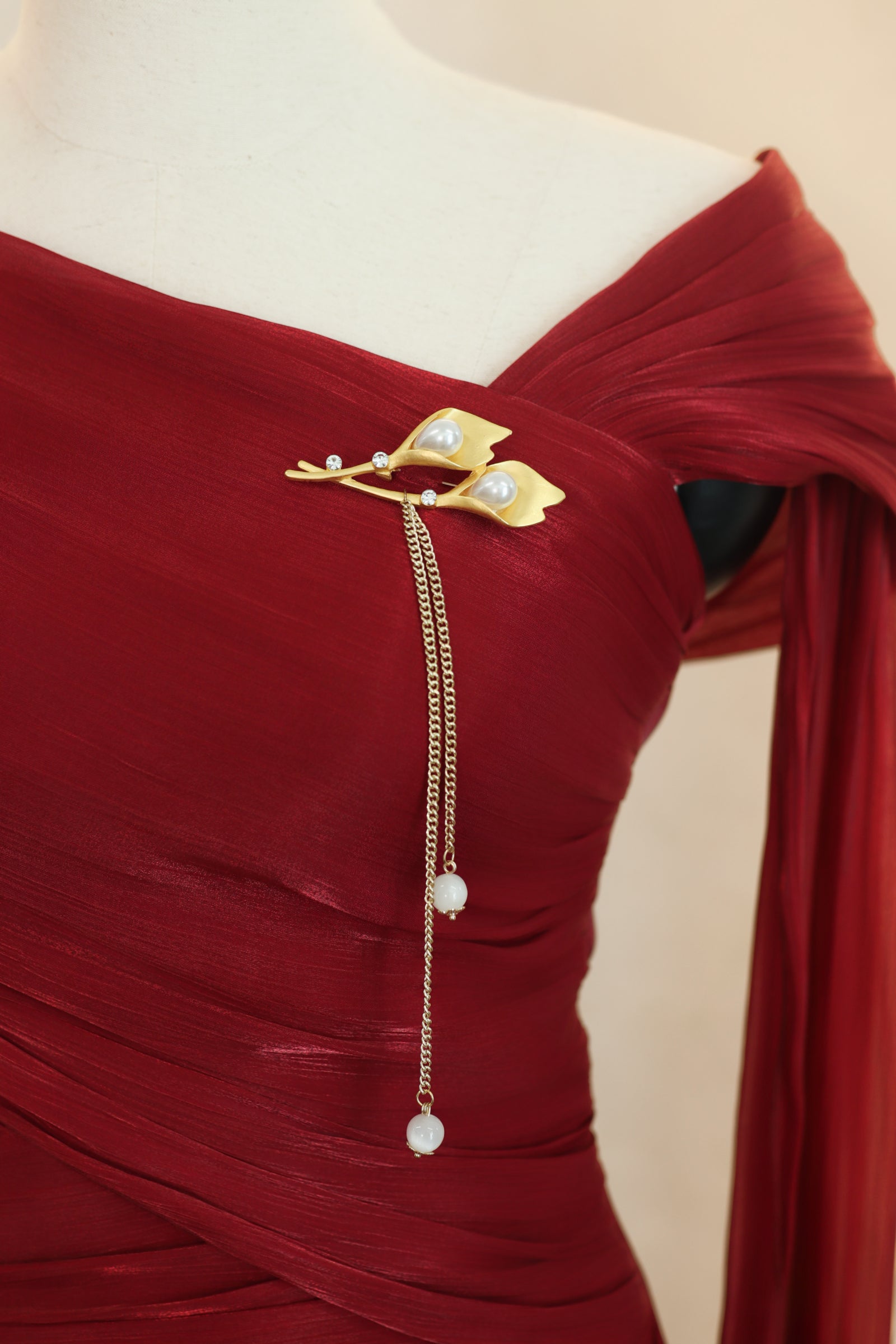 Sylvera Scarf Dress (Ruby Red)