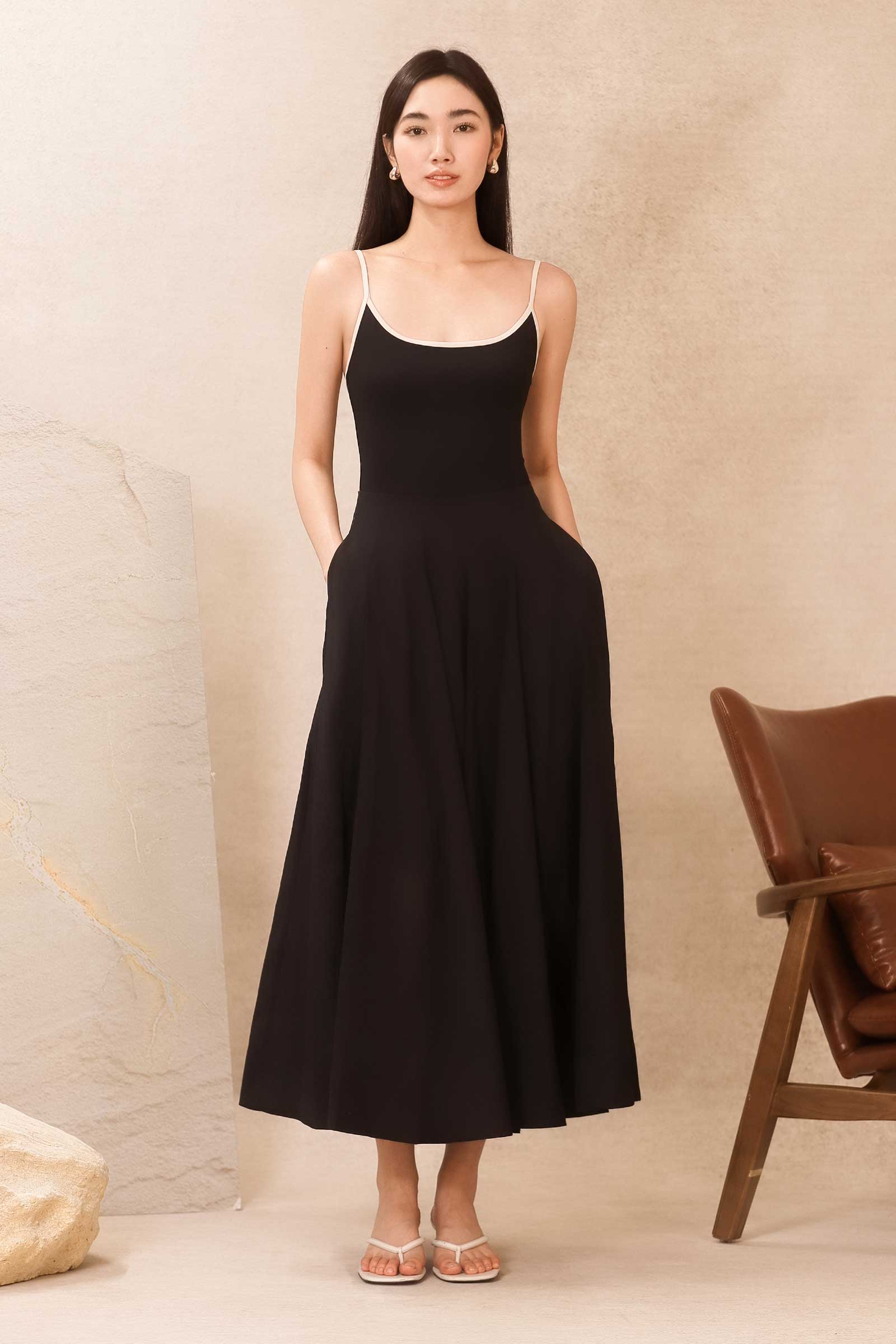 Dalaire Organza Skirt (Black)