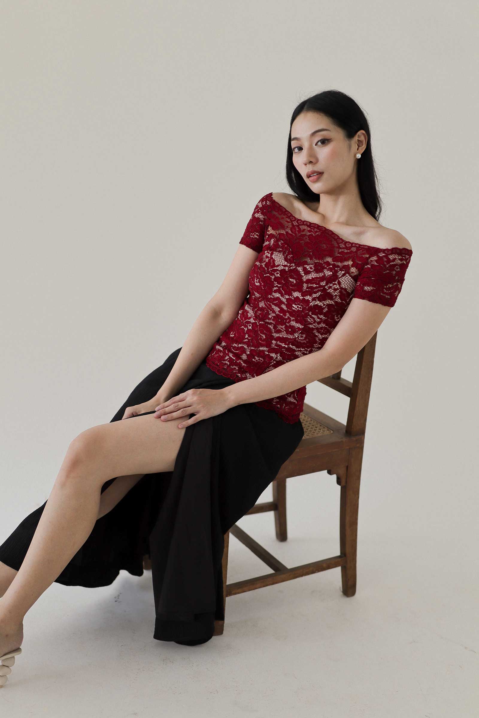 Dashlyrl Lace Top (Maroon)