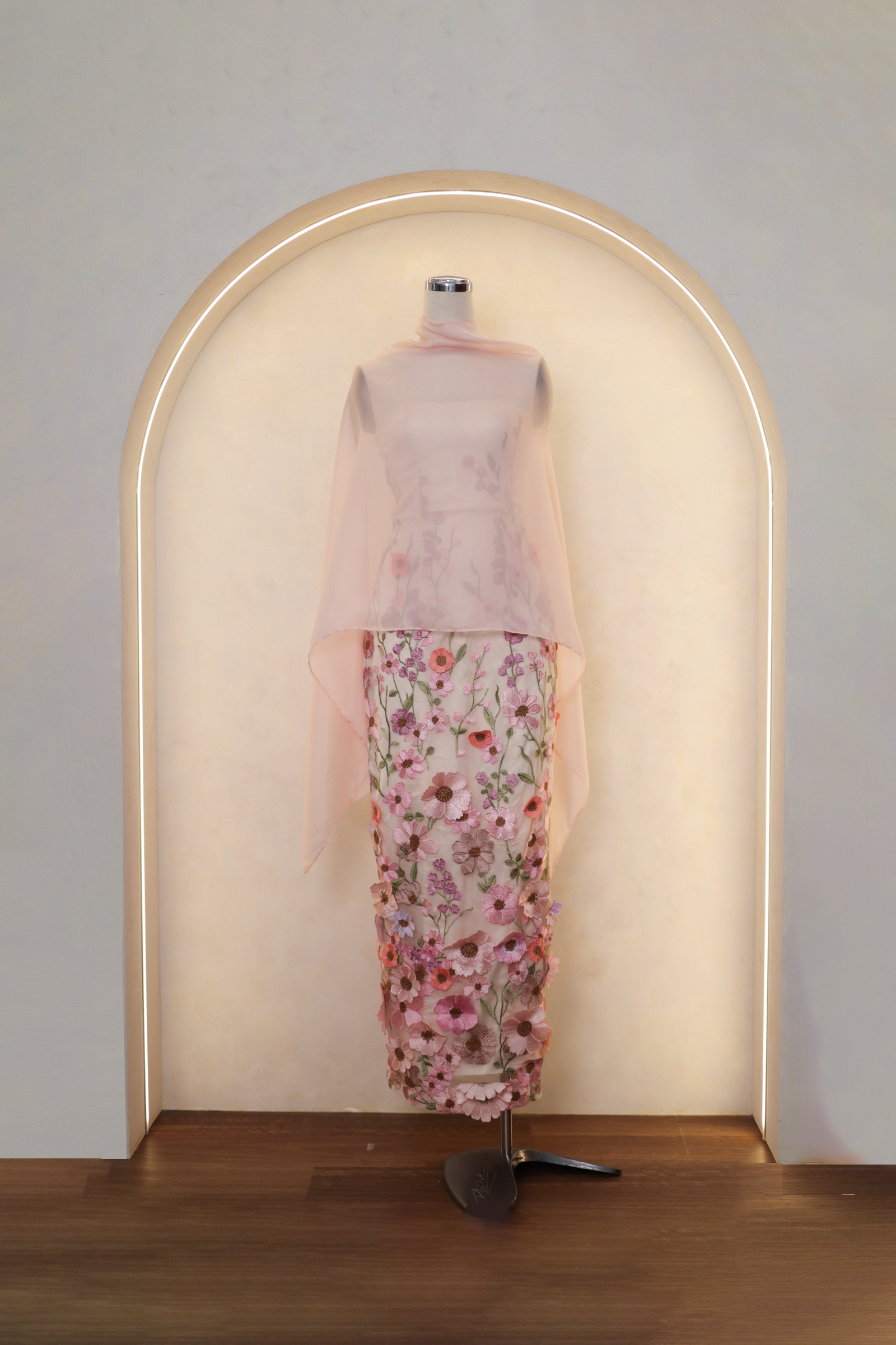 Casa Multiway Cape (Pink)