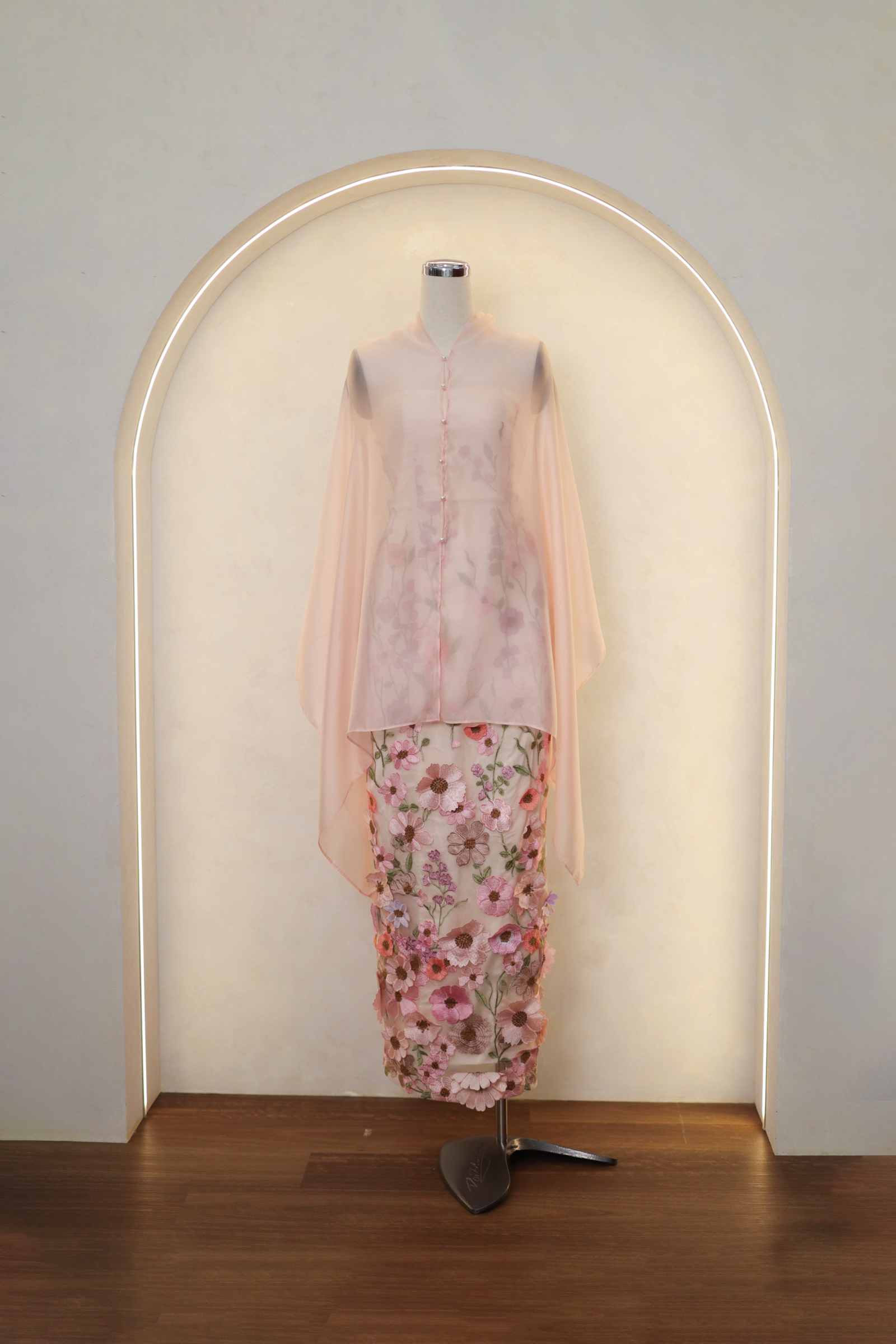 Casa Multiway Cape (Pink)