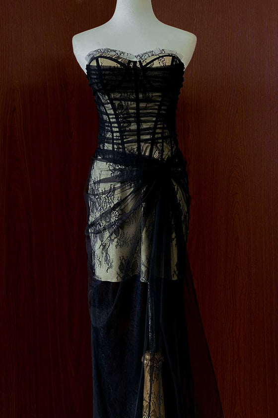 Diasiz Gown (Black)