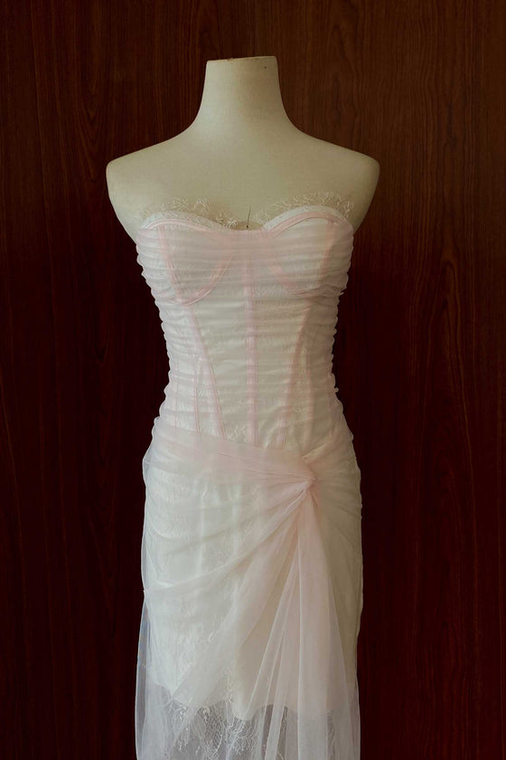 Diasiz Gown (Light Pink)