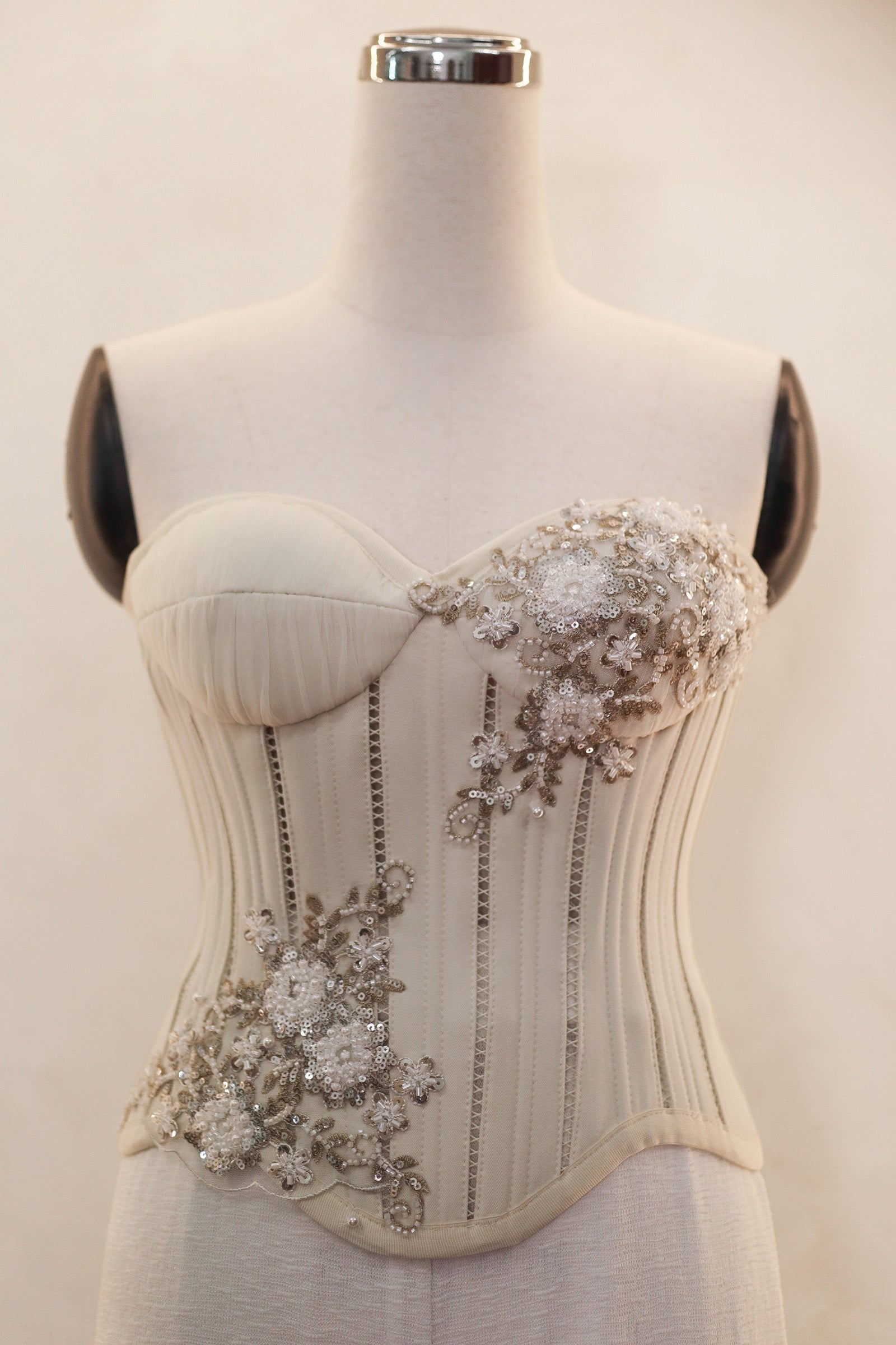 Amorette Top (Moonlit Pearl)