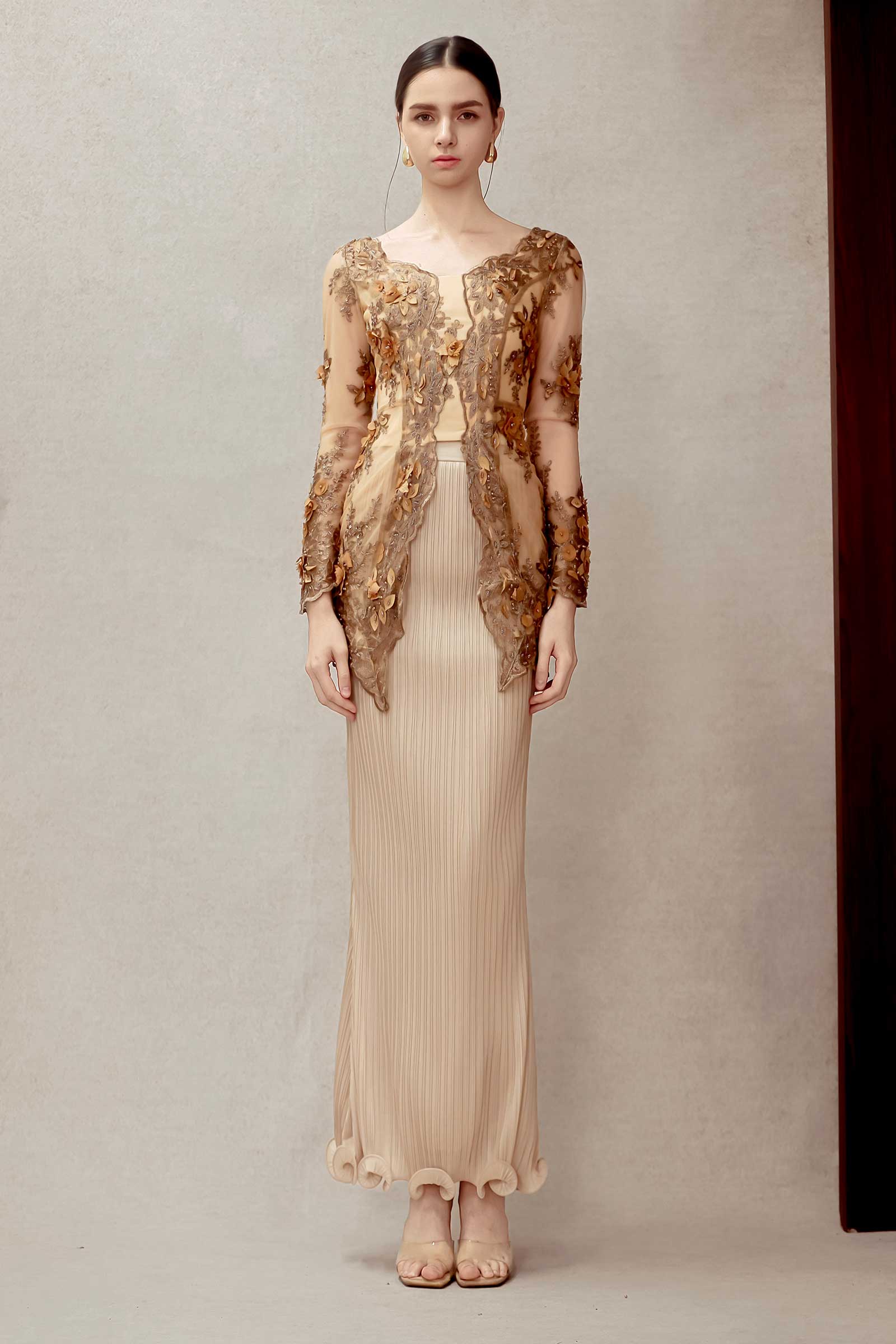 Aurielle Kebaya Top (Gold)