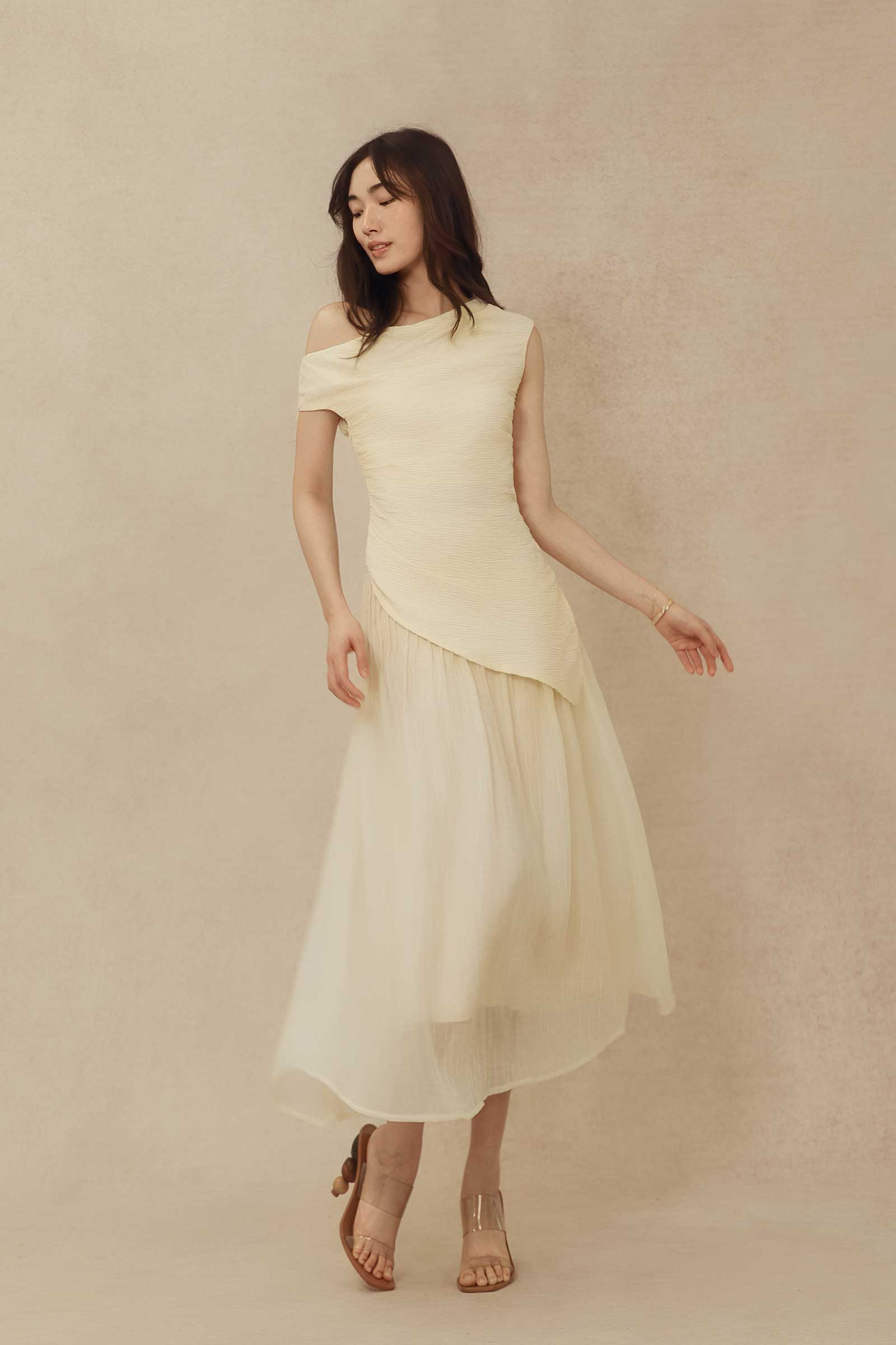 Liora Drape Top (Cream)