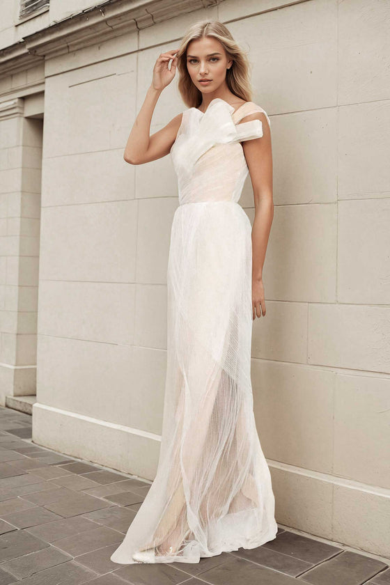 Duelle Gown (White)